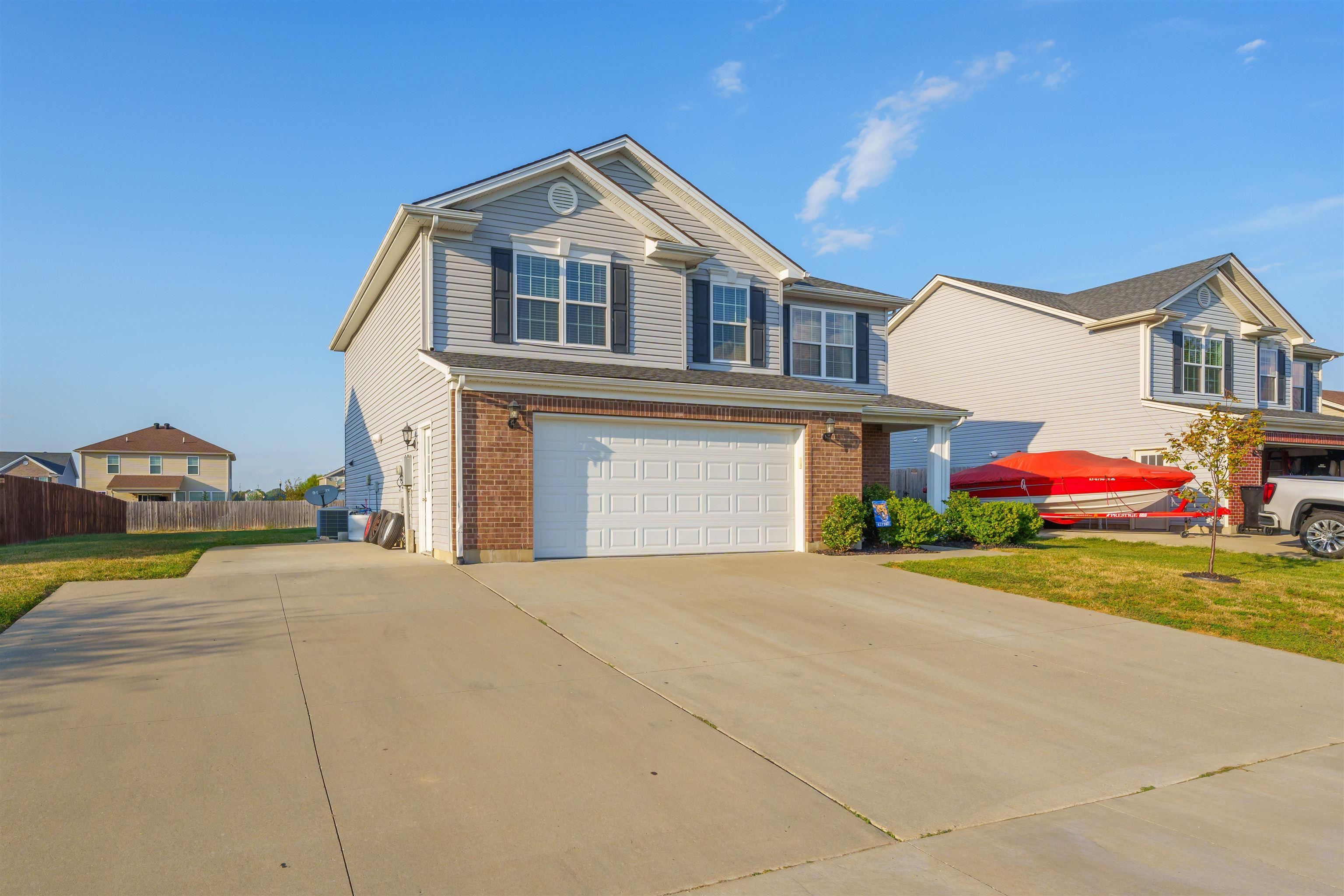 5551 Goldenrod Ln, Owensboro, Kentucky 42301, 4 Bedrooms Bedrooms, ,2 BathroomsBathrooms,Single Family Residence,For Sale,Goldenrod Ln,91320