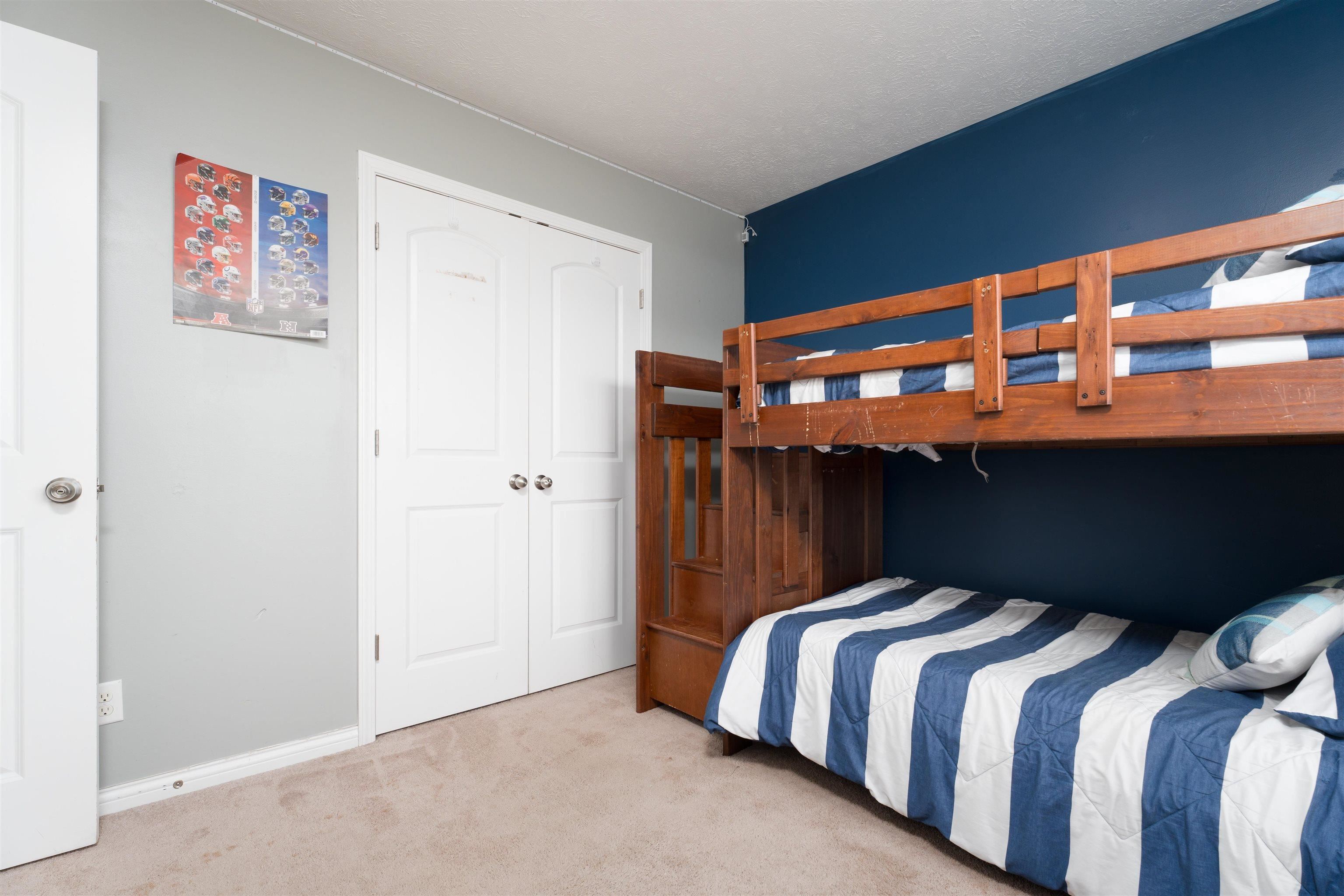 5551 Goldenrod Ln, Owensboro, Kentucky 42301, 4 Bedrooms Bedrooms, ,2 BathroomsBathrooms,Single Family Residence,For Sale,Goldenrod Ln,91320