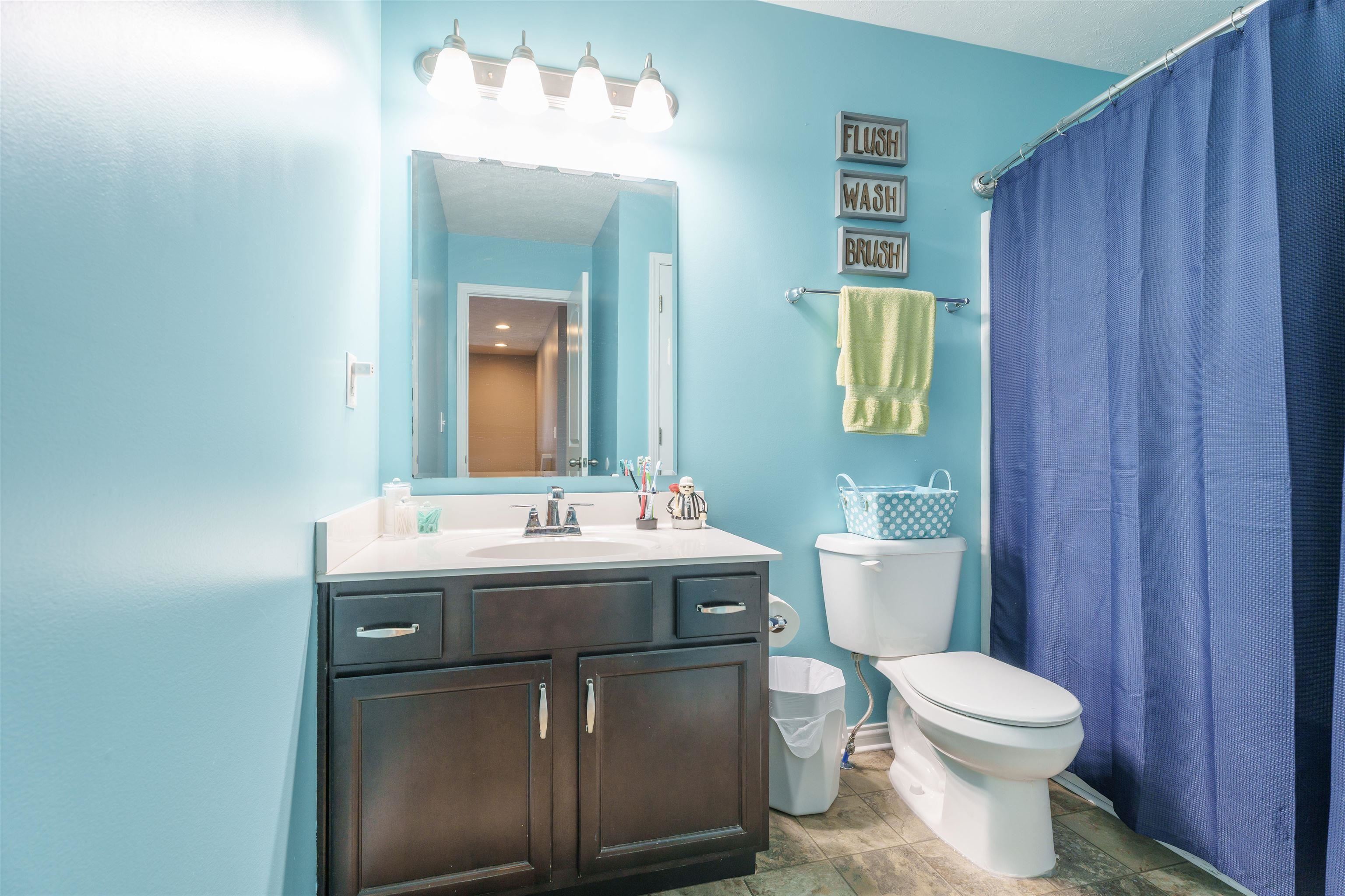 5551 Goldenrod Ln, Owensboro, Kentucky 42301, 4 Bedrooms Bedrooms, ,2 BathroomsBathrooms,Single Family Residence,For Sale,Goldenrod Ln,91320