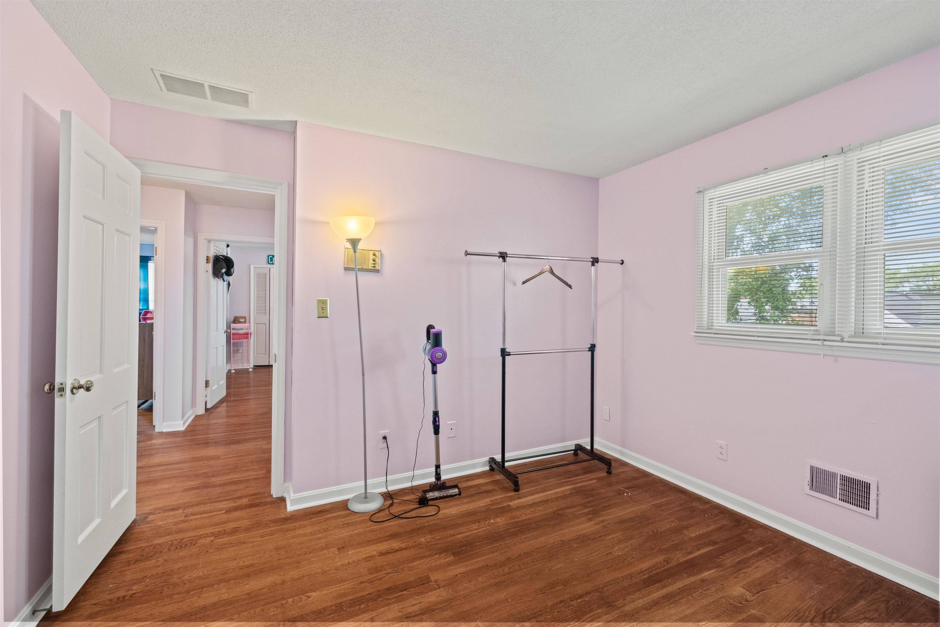 1447 Brentwood Dr., Owensboro, Kentucky 42301-6813, 5 Bedrooms Bedrooms, ,2 BathroomsBathrooms,Single Family Residence,For Sale,Brentwood Dr.,91323