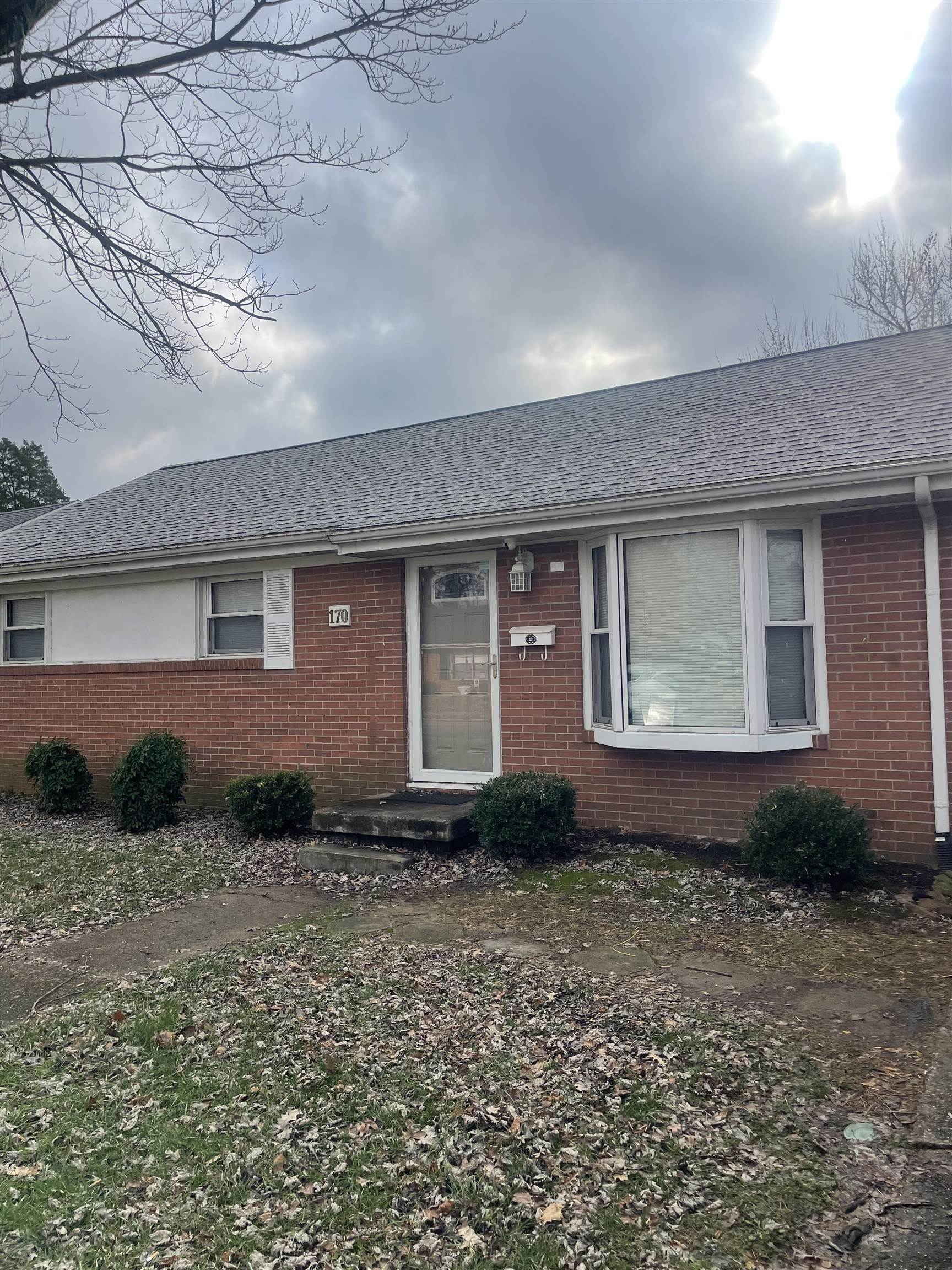 170 Tennyson Drive, Owensboro, Kentucky 42301, 3 Bedrooms Bedrooms, ,1 BathroomBathrooms,Single Family Residence,For Sale,Tennyson Drive,91329