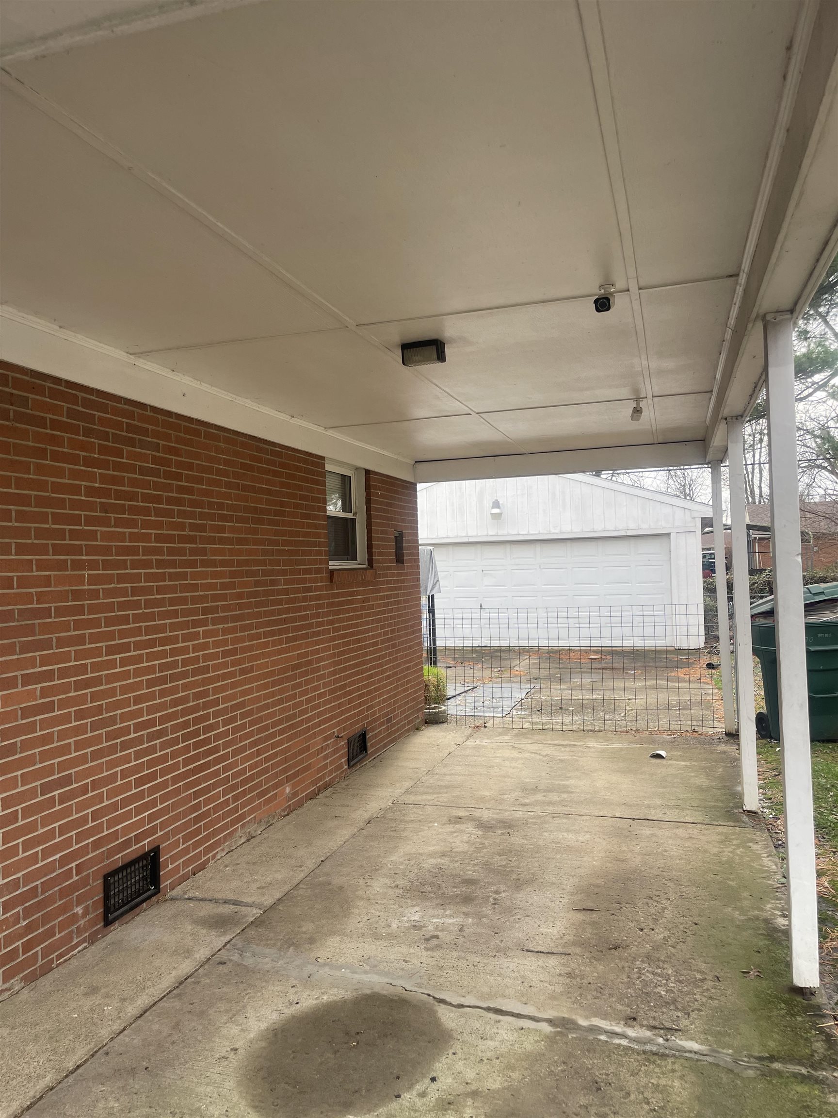 170 Tennyson Drive, Owensboro, Kentucky 42301, 3 Bedrooms Bedrooms, ,1 BathroomBathrooms,Single Family Residence,For Sale,Tennyson Drive,91329