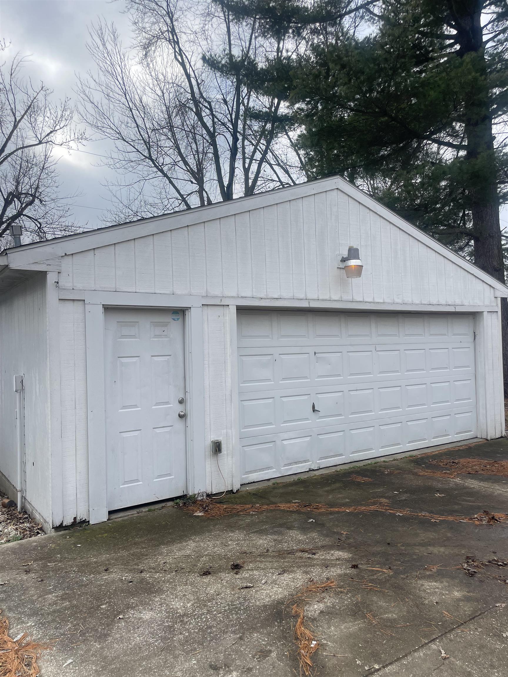 170 Tennyson Drive, Owensboro, Kentucky 42301, 3 Bedrooms Bedrooms, ,1 BathroomBathrooms,Single Family Residence,For Sale,Tennyson Drive,91329