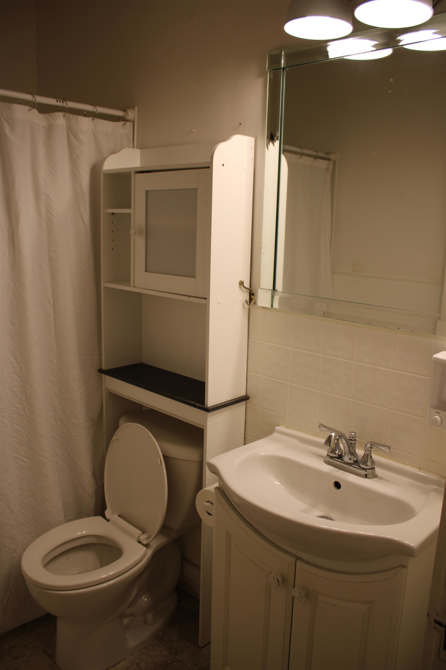 1204 Parkview Drive, Owensboro, Kentucky 42301, 2 Bedrooms Bedrooms, ,1 BathroomBathrooms,Single Family Residence,For Sale,Parkview Drive,91330