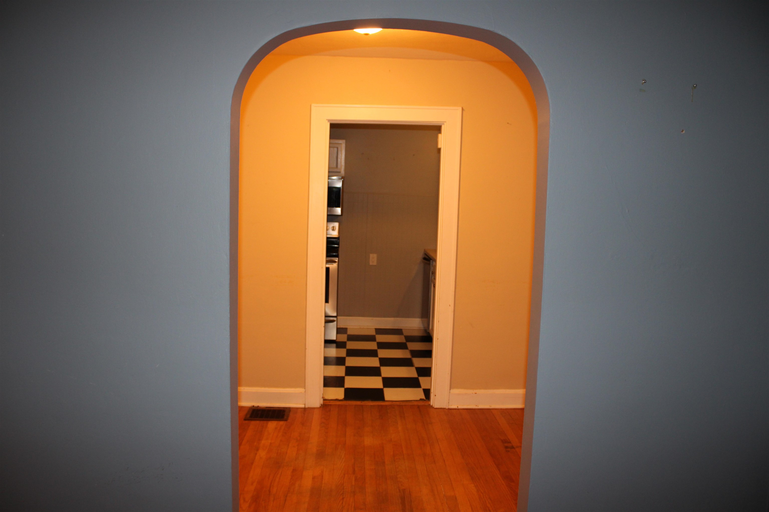 1204 Parkview Drive, Owensboro, Kentucky 42301, 2 Bedrooms Bedrooms, ,1 BathroomBathrooms,Single Family Residence,For Sale,Parkview Drive,91330
