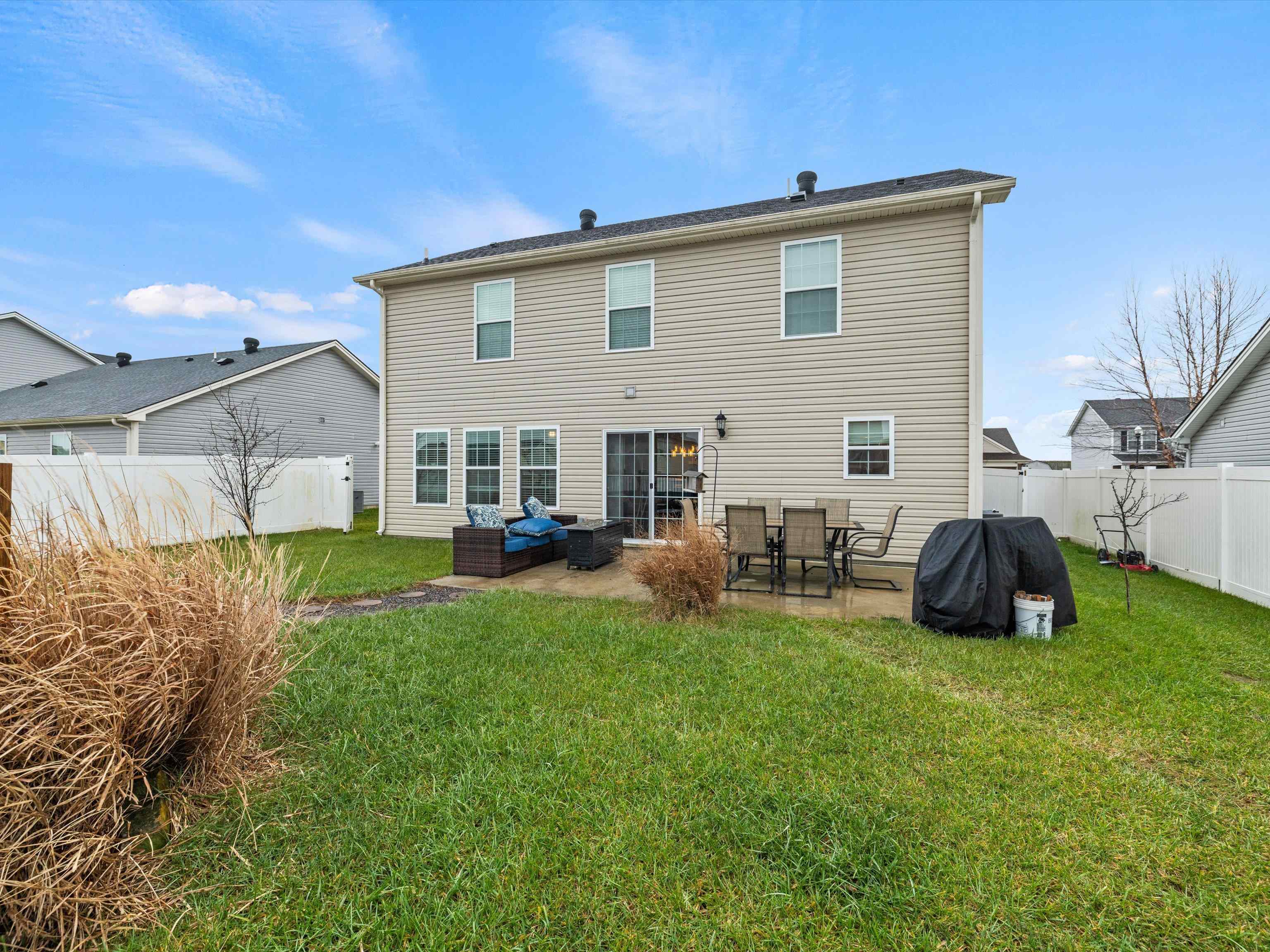 5543 Skyline Dr, Owensboro, Kentucky 42301, 4 Bedrooms Bedrooms, ,2 BathroomsBathrooms,Single Family Residence,For Sale,Skyline Dr,91334