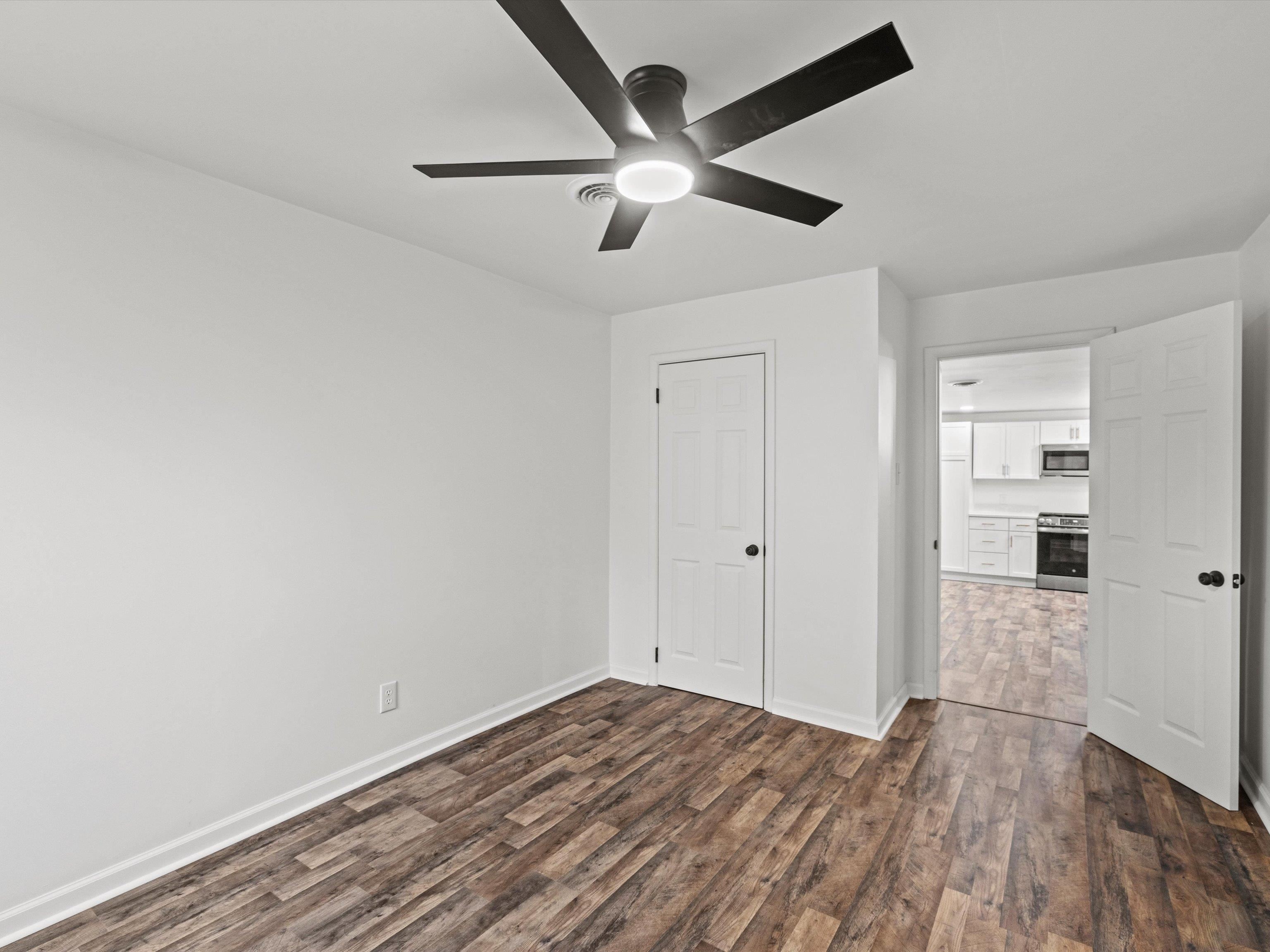 816 W 12th Street, Owensboro, Kentucky 42301, 3 Bedrooms Bedrooms, ,1 BathroomBathrooms,Single Family Residence,For Sale,W 12th Street,91338
