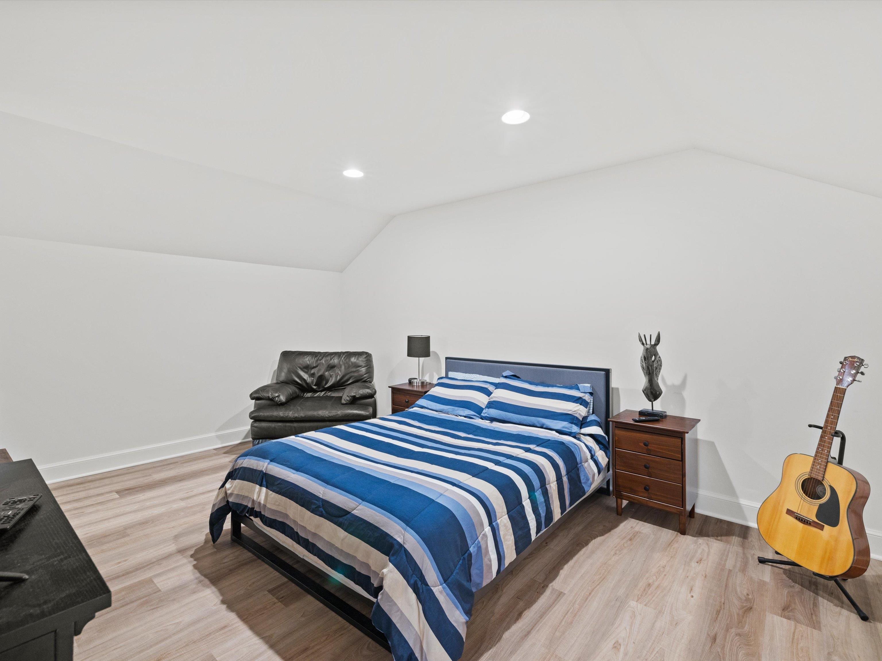 1077 Hill Avenue, Owensboro, Kentucky 42301, 4 Bedrooms Bedrooms, ,3 BathroomsBathrooms,Single Family Residence,For Sale,Hill Avenue,91340