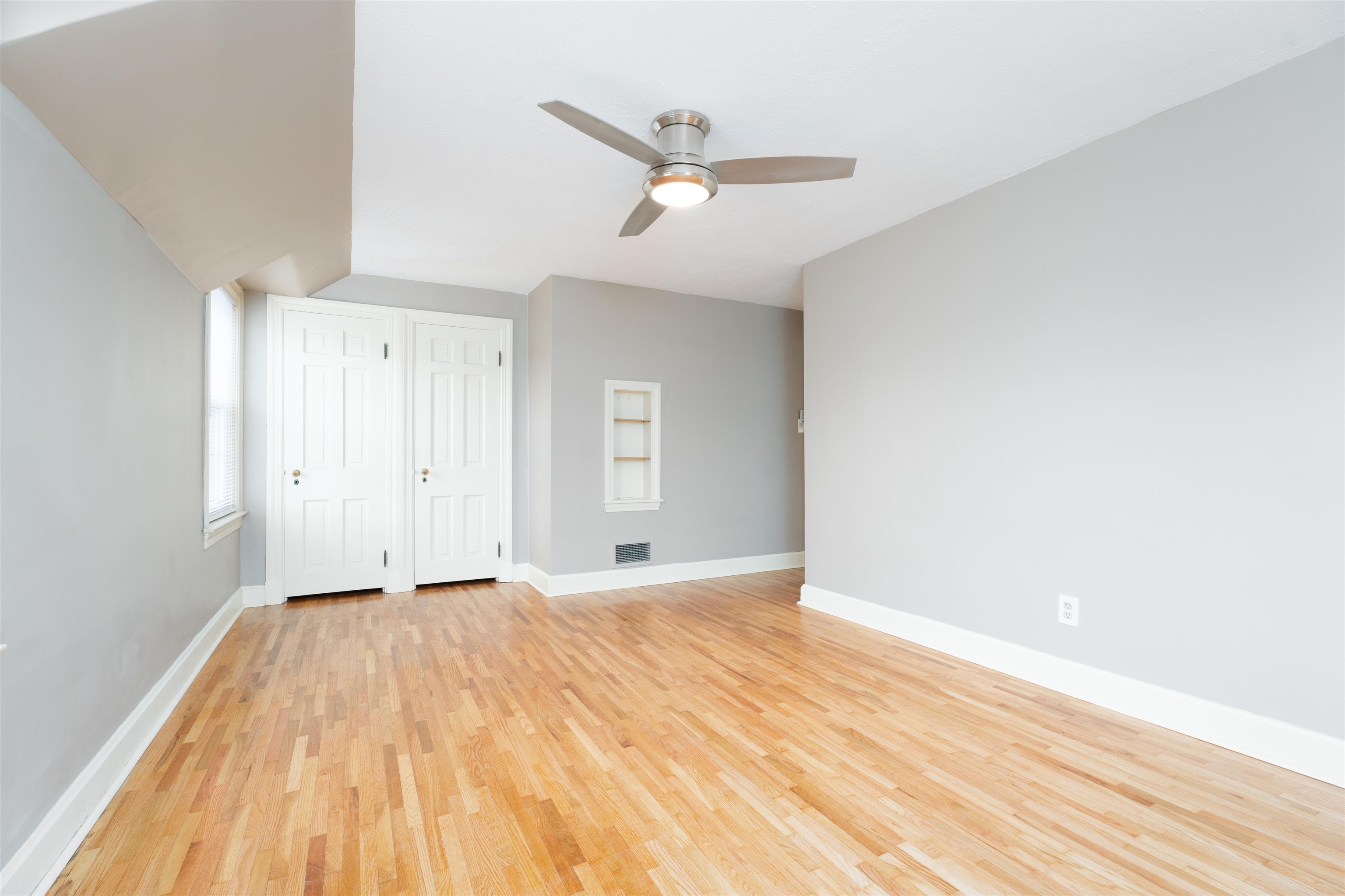 1927 Lexington Ave, Owensboro, Kentucky 42301, 4 Bedrooms Bedrooms, ,2 BathroomsBathrooms,Single Family Residence,For Sale,Lexington Ave,91342