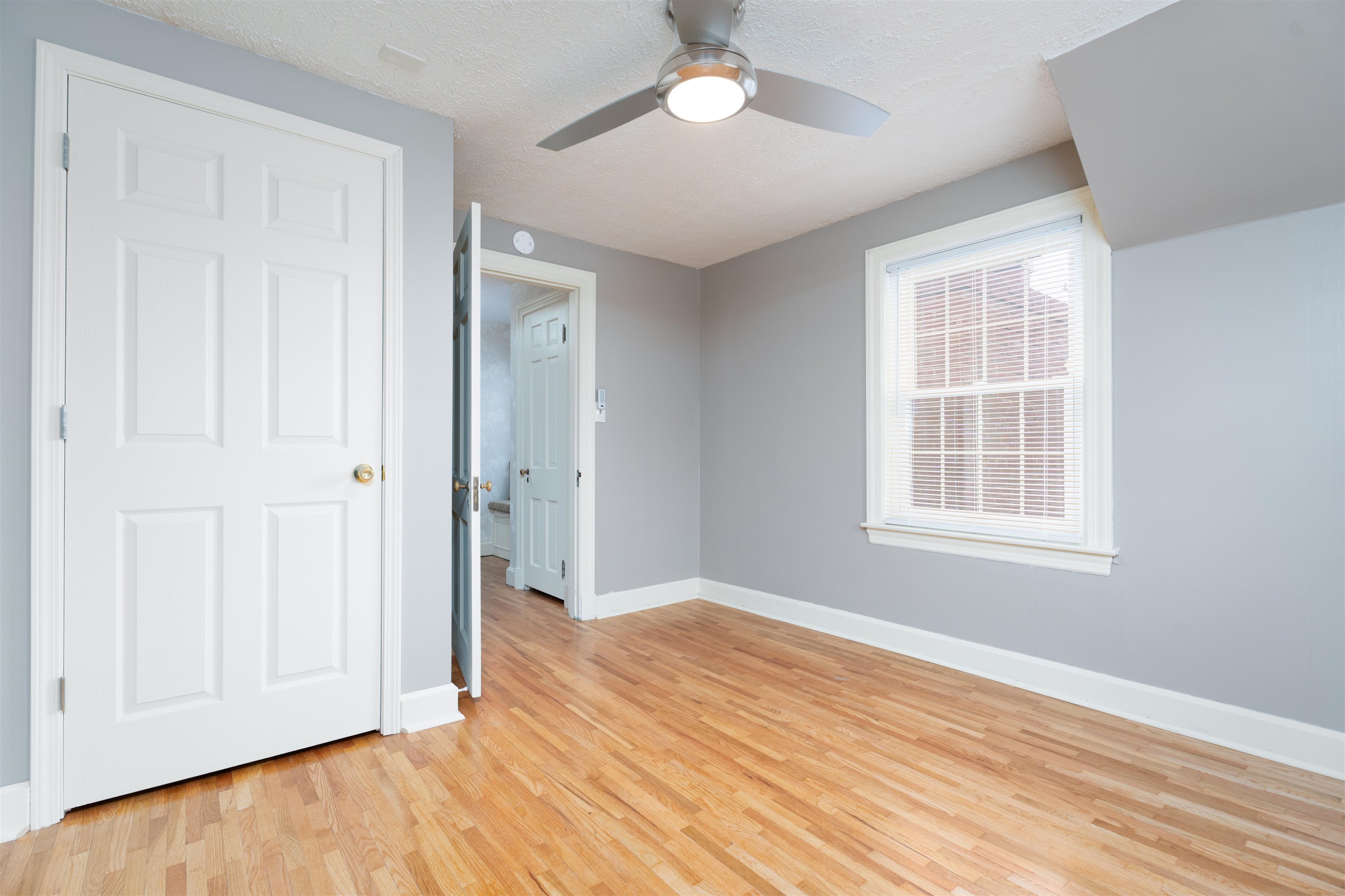 1927 Lexington Ave, Owensboro, Kentucky 42301, 4 Bedrooms Bedrooms, ,2 BathroomsBathrooms,Single Family Residence,For Sale,Lexington Ave,91342