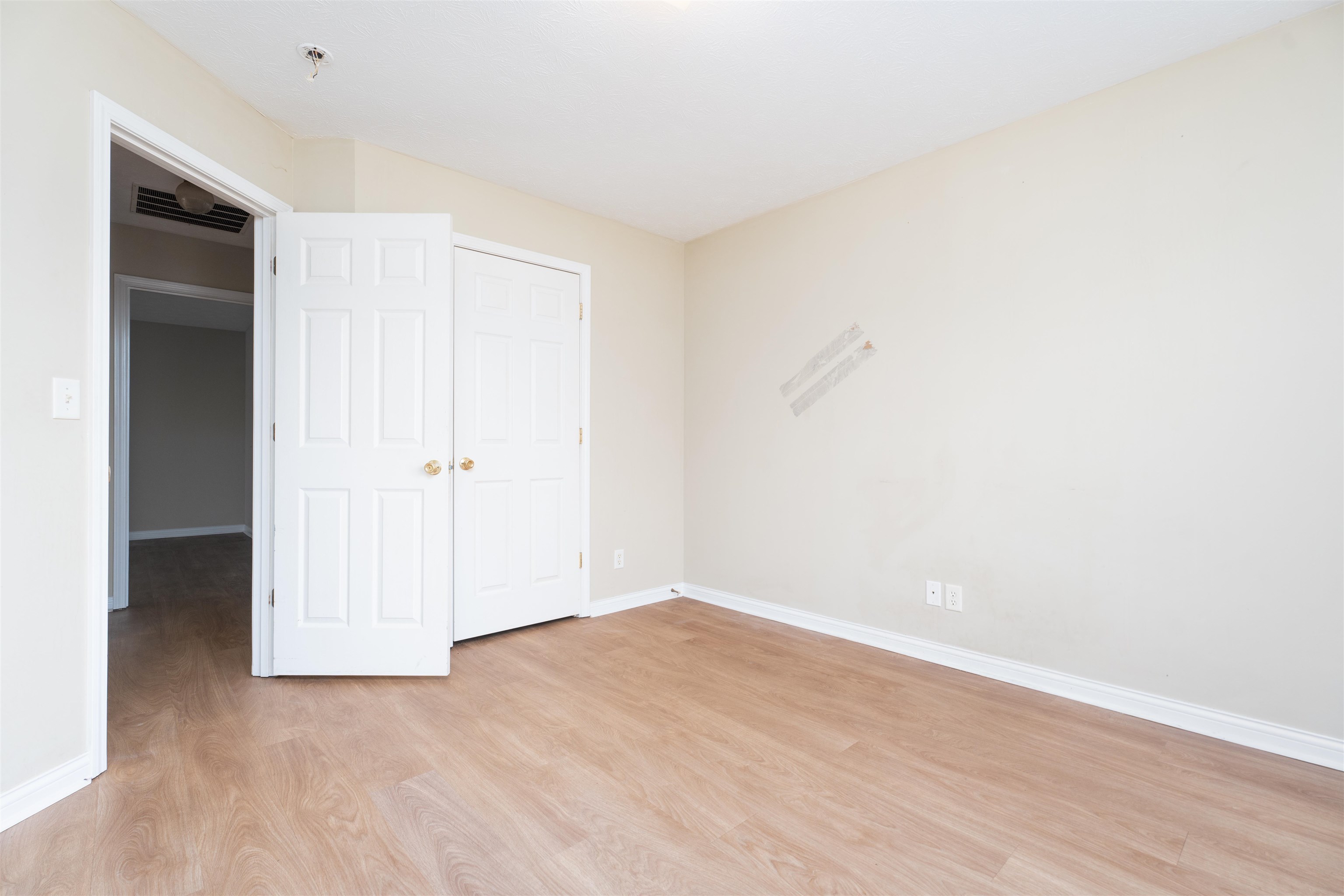 4161 Liberty Pt, Owensboro, Kentucky 42303, 3 Bedrooms Bedrooms, ,2 BathroomsBathrooms,Single Family Residence,For Sale,Liberty Pt,91344