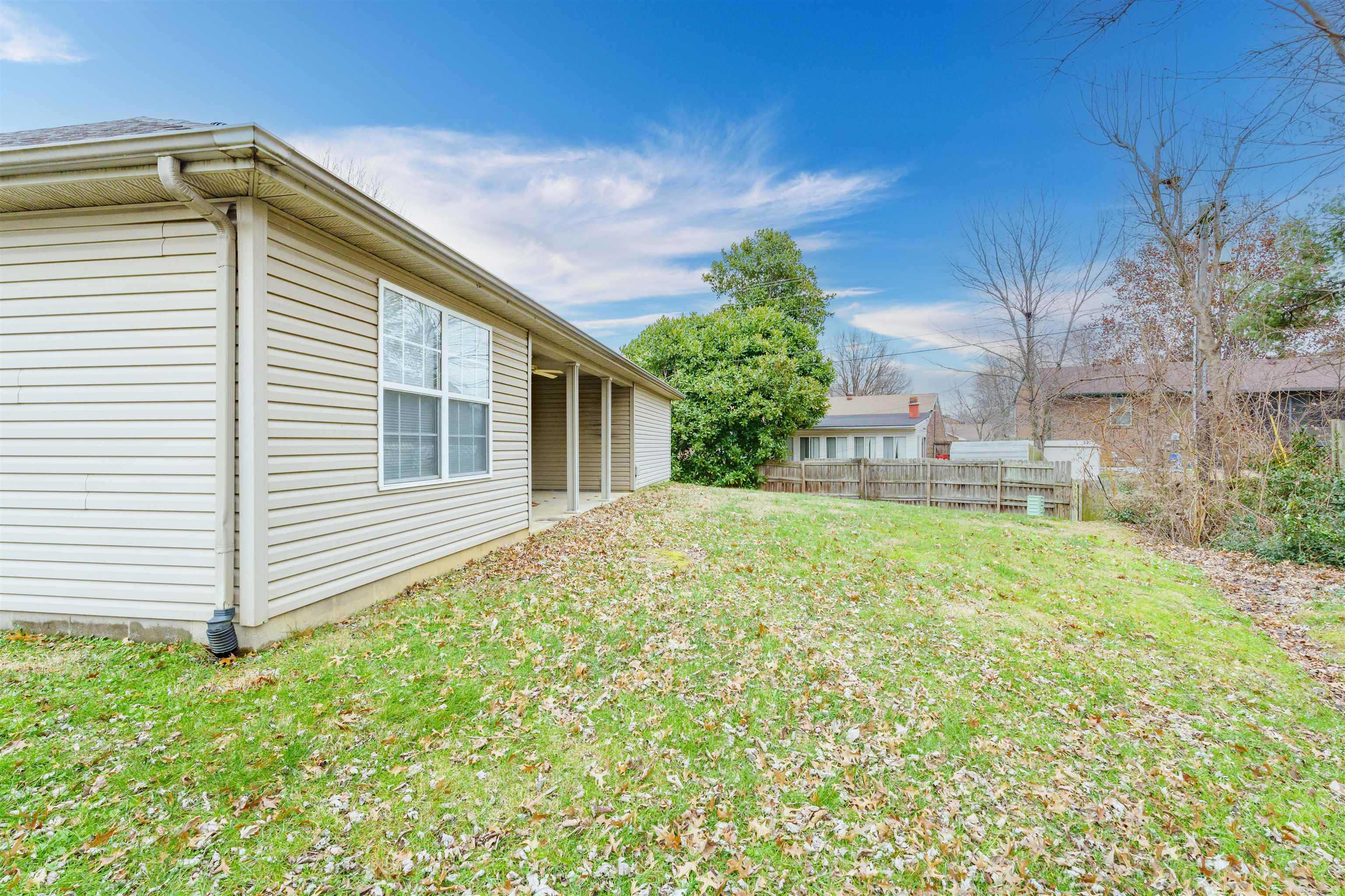 4161 Liberty Pt, Owensboro, Kentucky 42303, 3 Bedrooms Bedrooms, ,2 BathroomsBathrooms,Single Family Residence,For Sale,Liberty Pt,91344