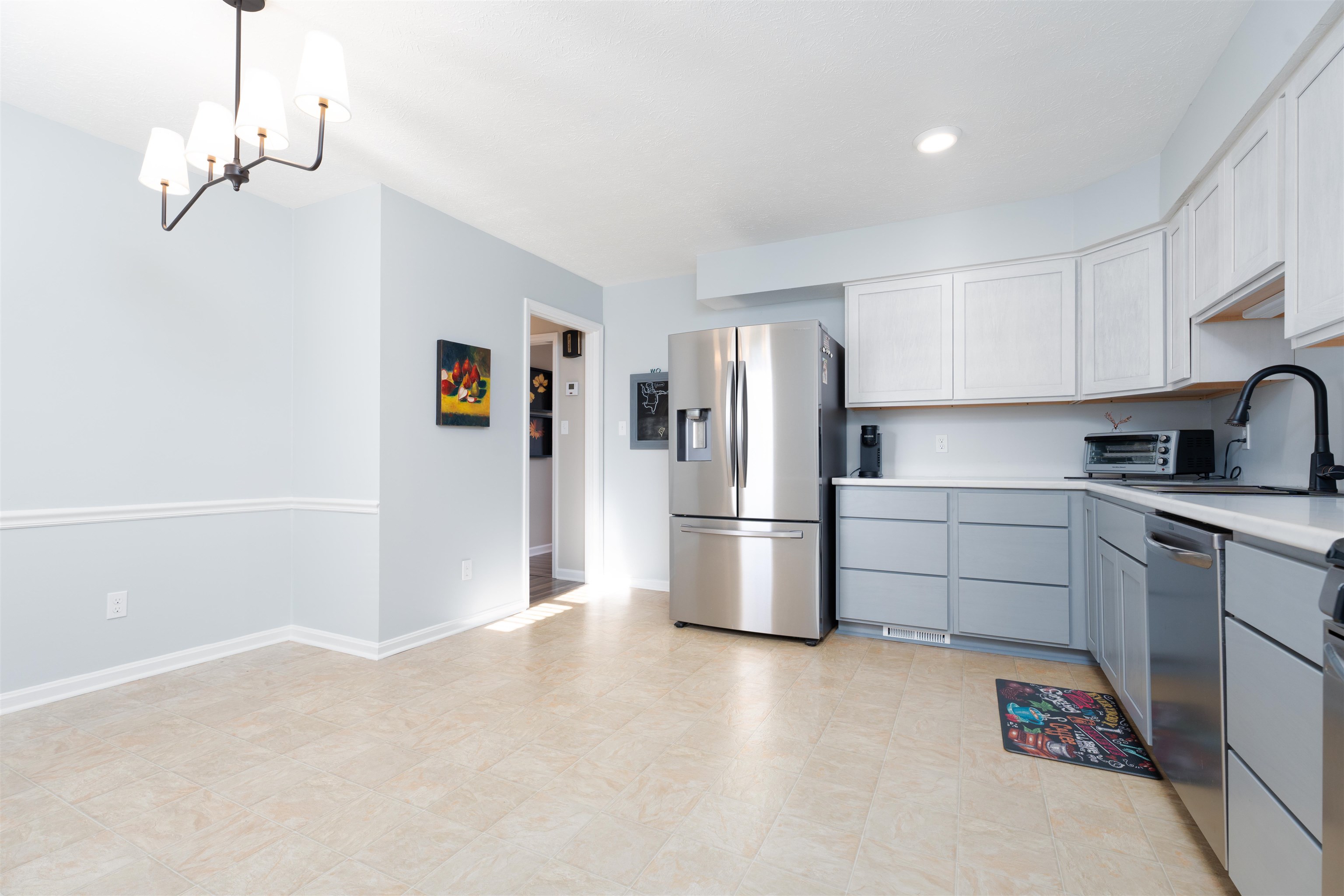 1744 Thistle Court, Owensboro, Kentucky 42301, 3 Bedrooms Bedrooms, ,2 BathroomsBathrooms,Single Family Residence,For Sale,Thistle Court,91346