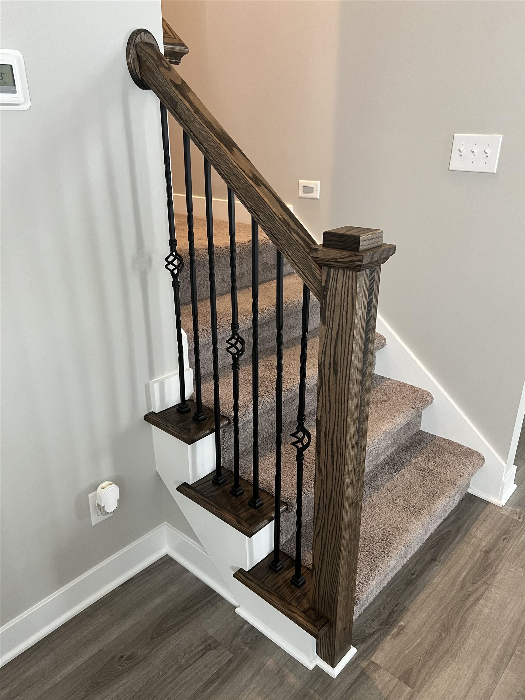 Stairs with upgraded railing