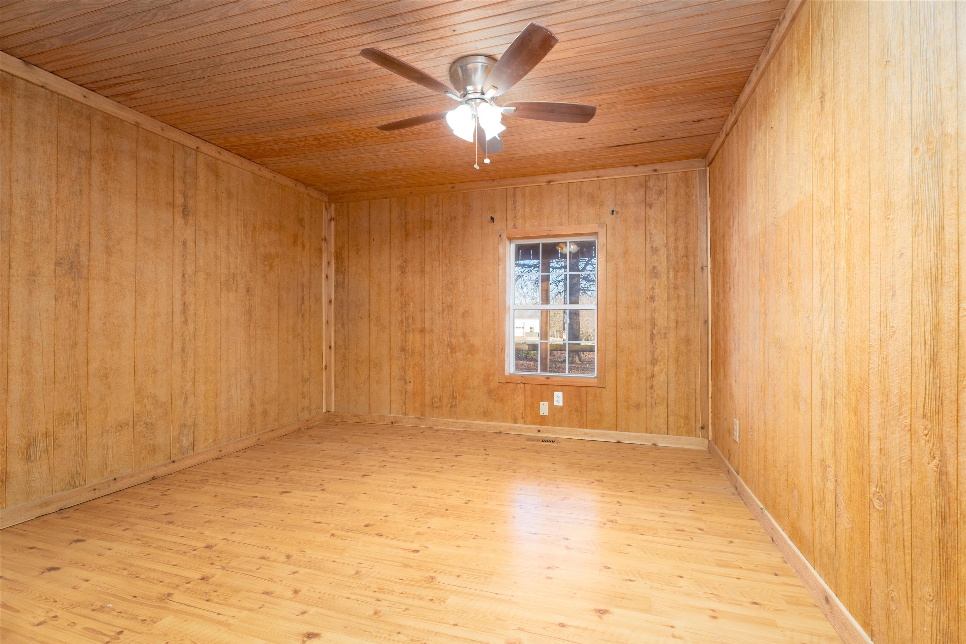 3996 Hwy 764, Utica, Kentucky 42376, 4 Bedrooms Bedrooms, ,2 BathroomsBathrooms,Single Family Residence,For Sale,Hwy 764,91350