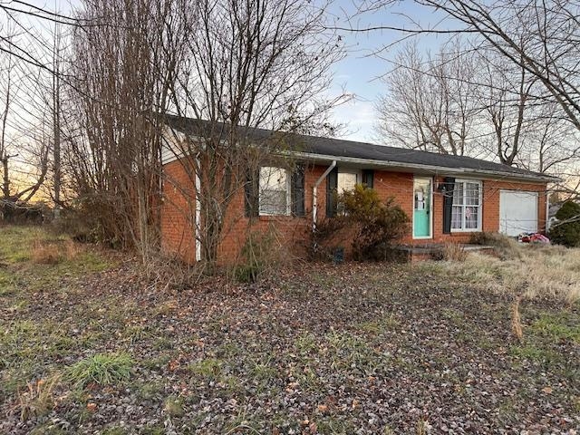 725 Revlett Dr, Calhoun, Kentucky 42327, 3 Bedrooms Bedrooms, ,1 BathroomBathrooms,Ranch,For Sale,Revlett Dr,91351