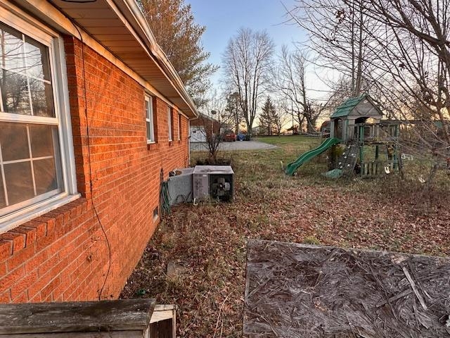 725 Revlett Dr, Calhoun, Kentucky 42327, 3 Bedrooms Bedrooms, ,1 BathroomBathrooms,Ranch,For Sale,Revlett Dr,91351