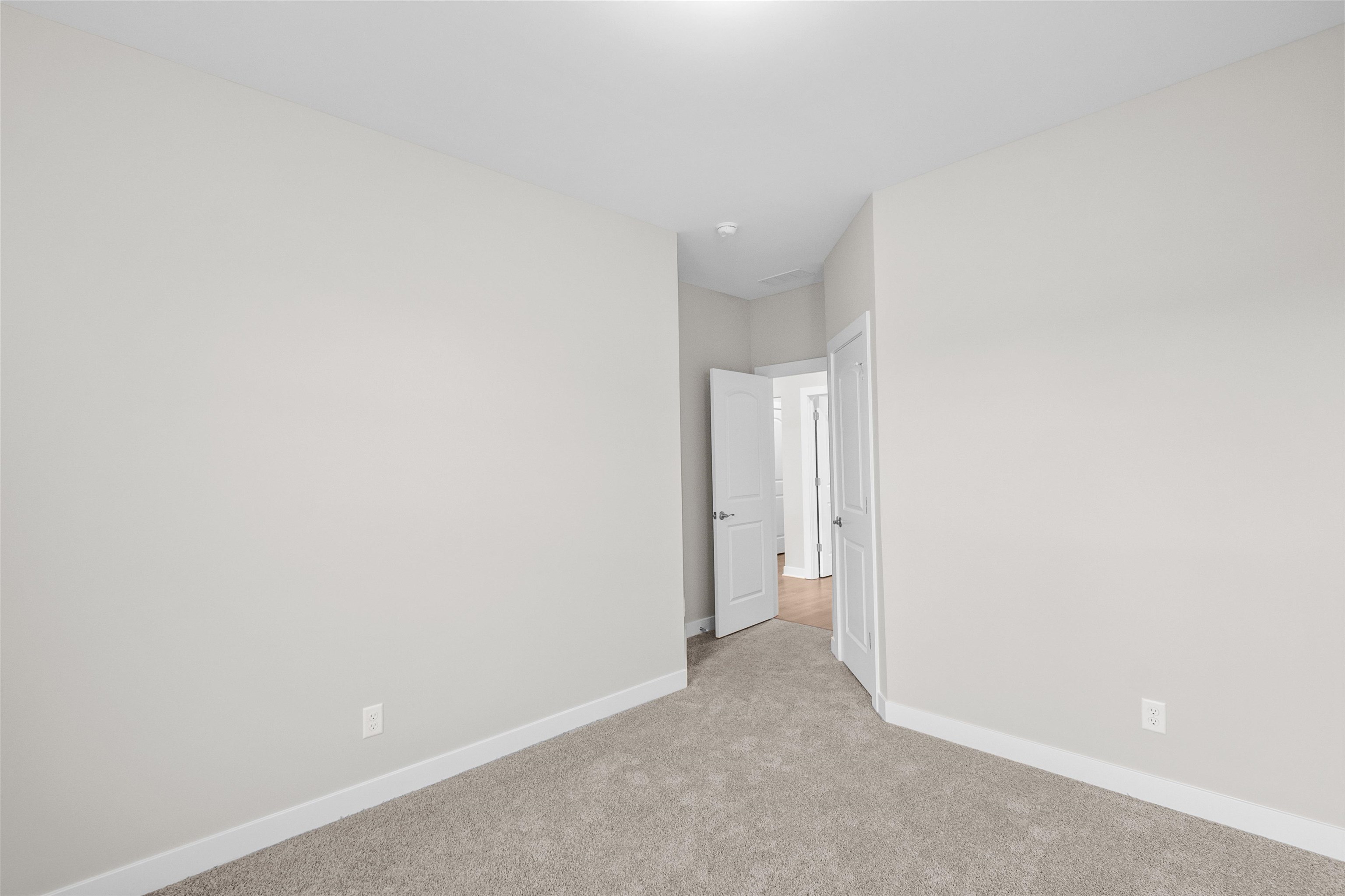 4103 Pinta Dr, Owensboro, Kentucky 42301, 3 Bedrooms Bedrooms, ,2 BathroomsBathrooms,Single Family Residence,For Sale,Pinta Dr,91358