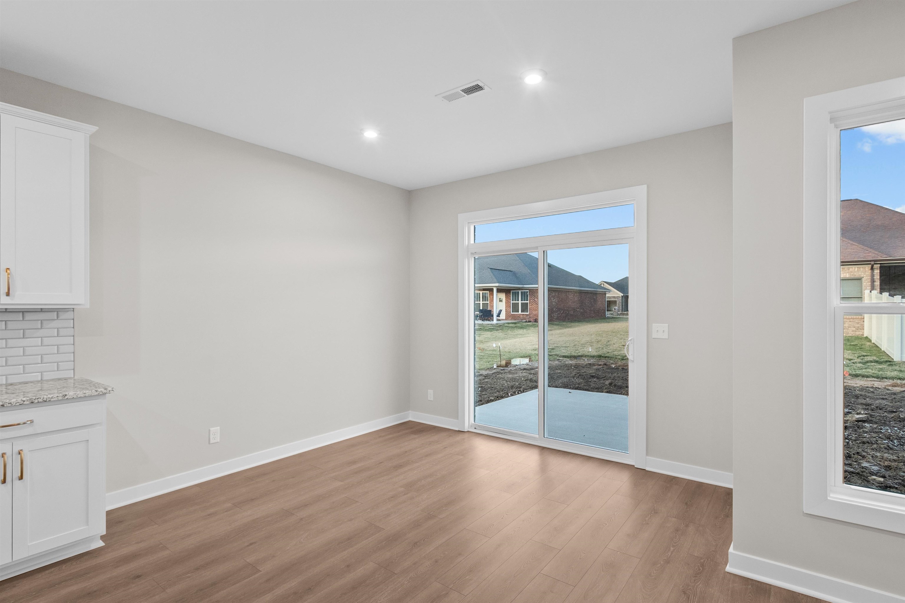 4103 Pinta Dr, Owensboro, Kentucky 42301, 3 Bedrooms Bedrooms, ,2 BathroomsBathrooms,Single Family Residence,For Sale,Pinta Dr,91358