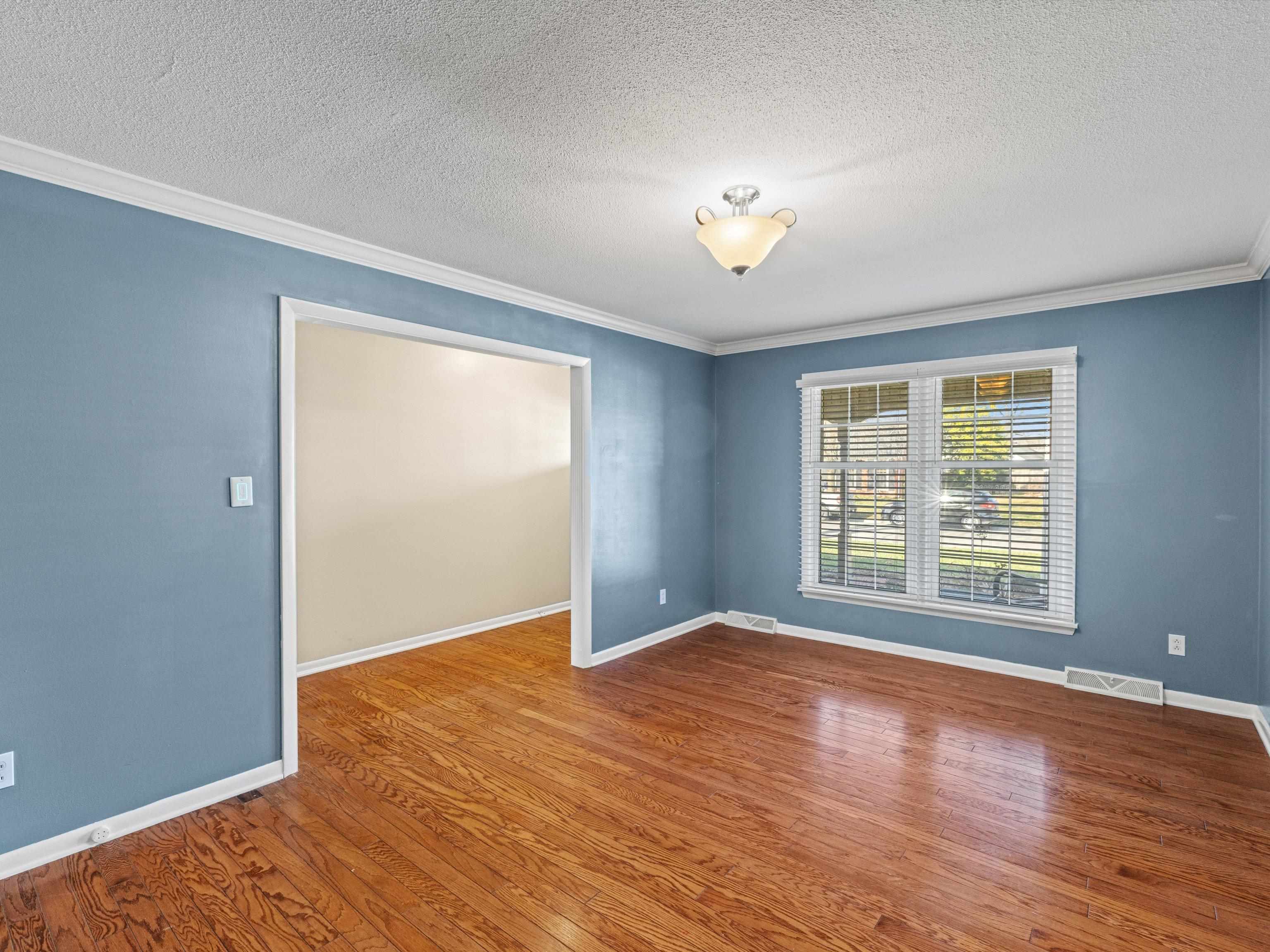 1438 Brentwood Drive, Owensboro, Kentucky 42301, 3 Bedrooms Bedrooms, ,2 BathroomsBathrooms,Single Family Residence,For Sale,Brentwood Drive,91359
