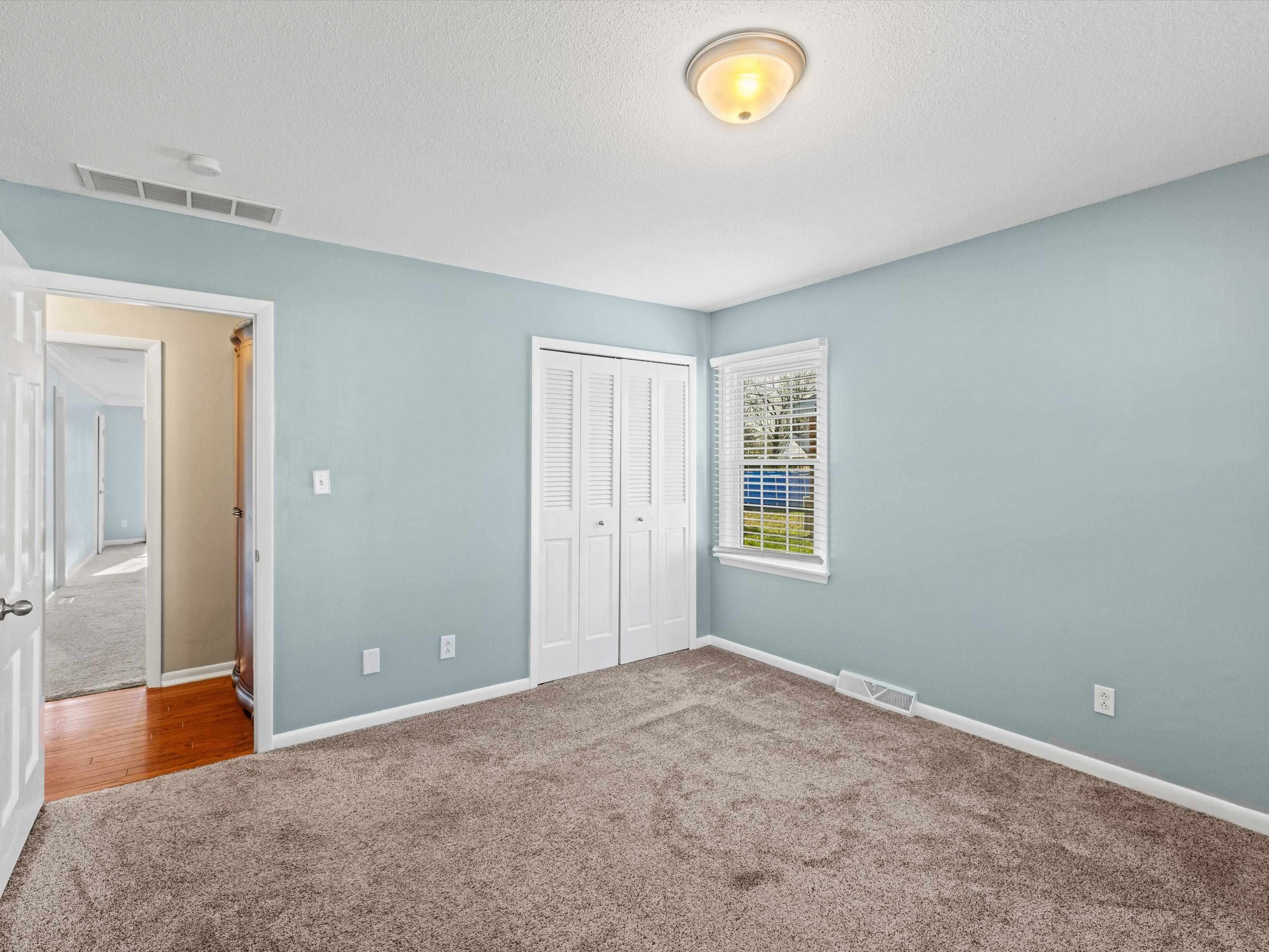 1438 Brentwood Drive, Owensboro, Kentucky 42301, 3 Bedrooms Bedrooms, ,2 BathroomsBathrooms,Single Family Residence,For Sale,Brentwood Drive,91359