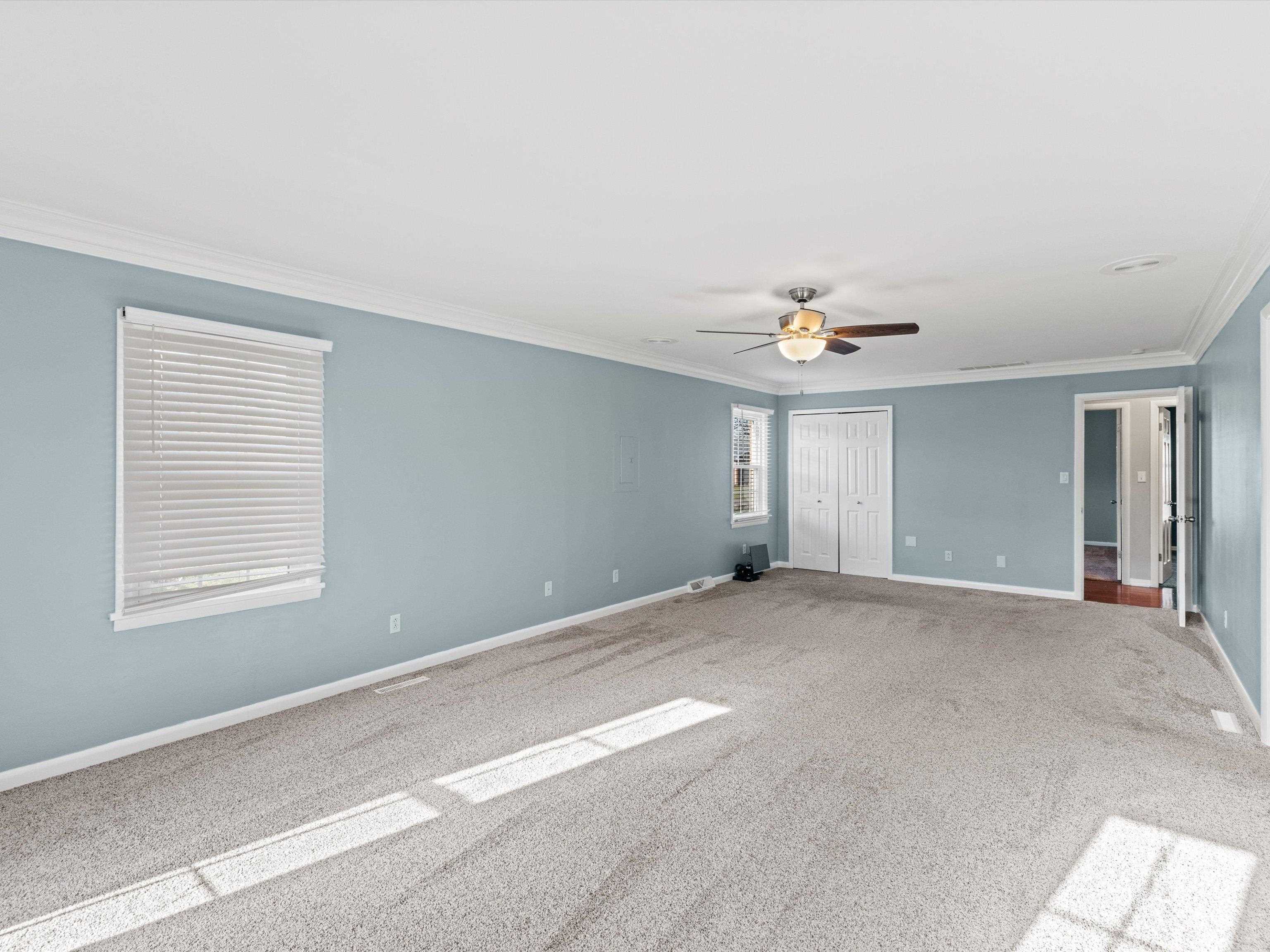 1438 Brentwood Drive, Owensboro, Kentucky 42301, 3 Bedrooms Bedrooms, ,2 BathroomsBathrooms,Single Family Residence,For Sale,Brentwood Drive,91359