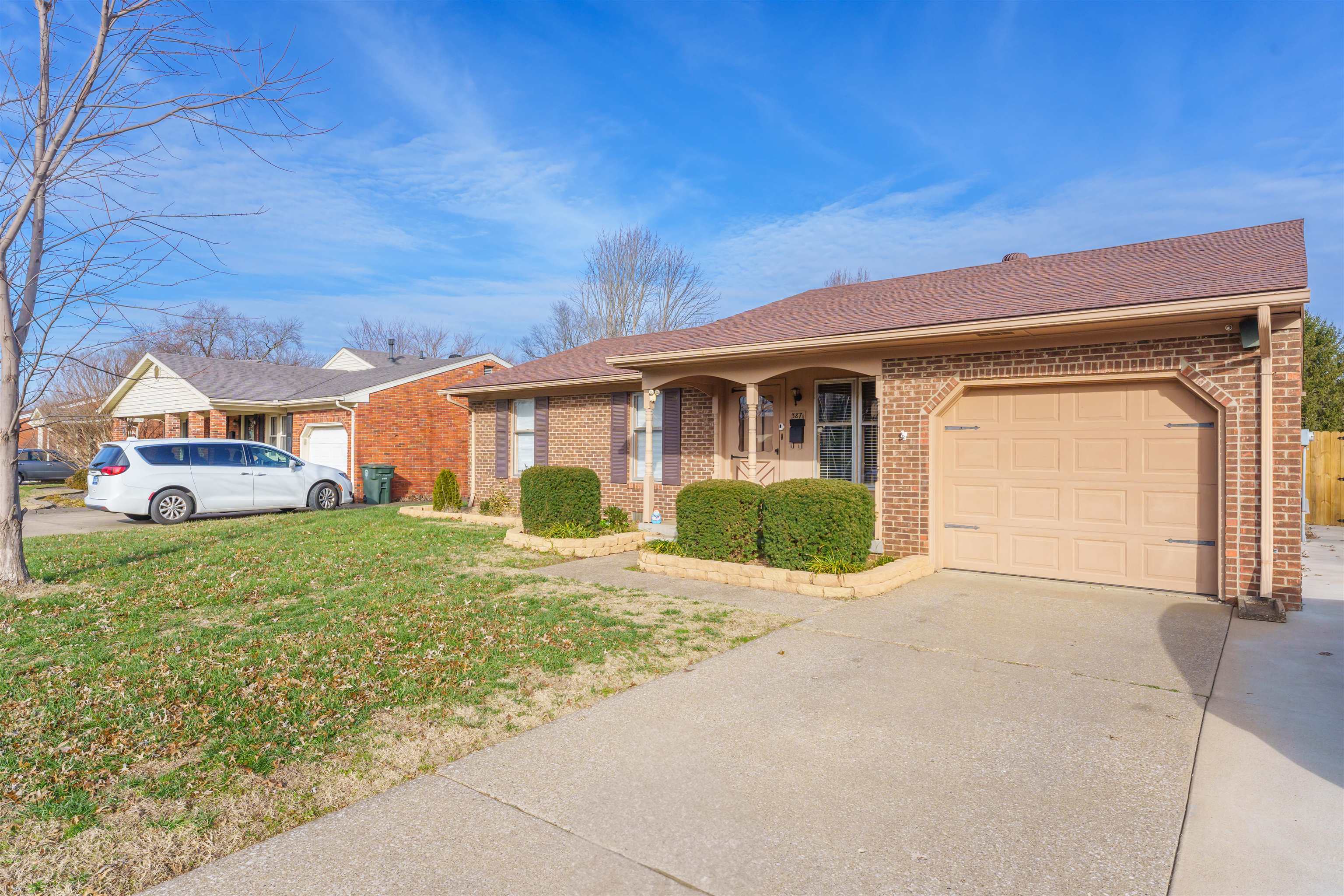 3871 Thresher Street, Owensboro, Kentucky 42301, 3 Bedrooms Bedrooms, ,1 BathroomBathrooms,Single Family Residence,For Sale,Thresher Street,91360