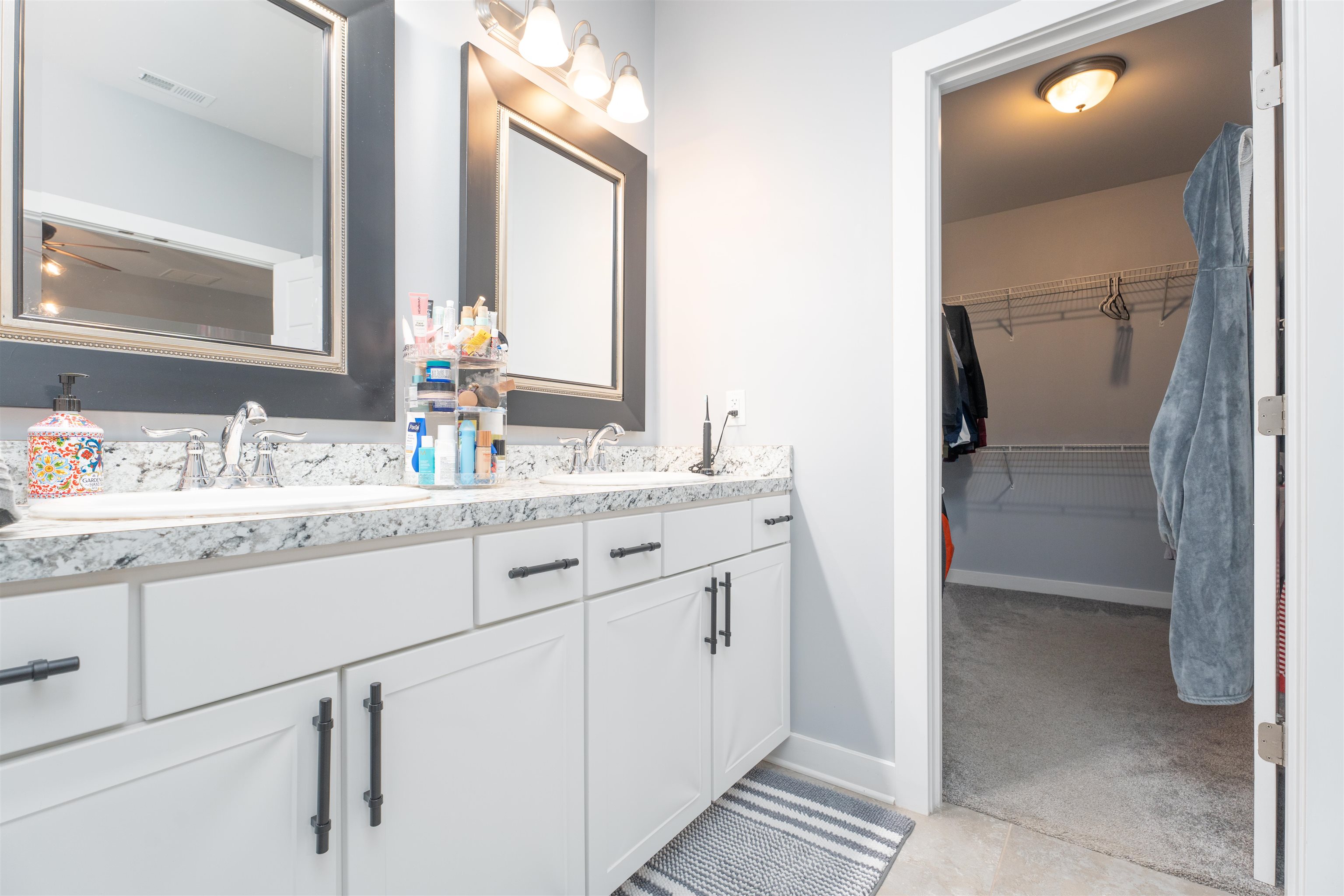 1992 Whispering Meadows Drive, Owensboro, Kentucky 42301, 3 Bedrooms Bedrooms, ,2 BathroomsBathrooms,Single Family Residence,For Sale,Whispering Meadows Drive,91361