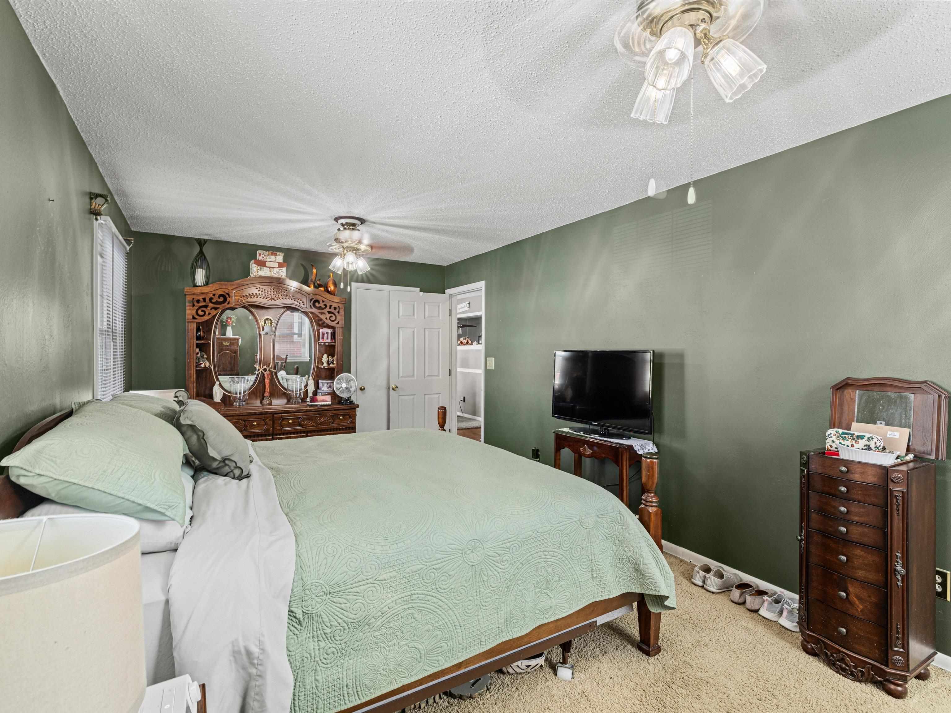 1230 Concord Terrace, Owensboro, Kentucky 42303, 2 Bedrooms Bedrooms, ,1 BathroomBathrooms,Single Family Residence,For Sale,Concord Terrace,91373