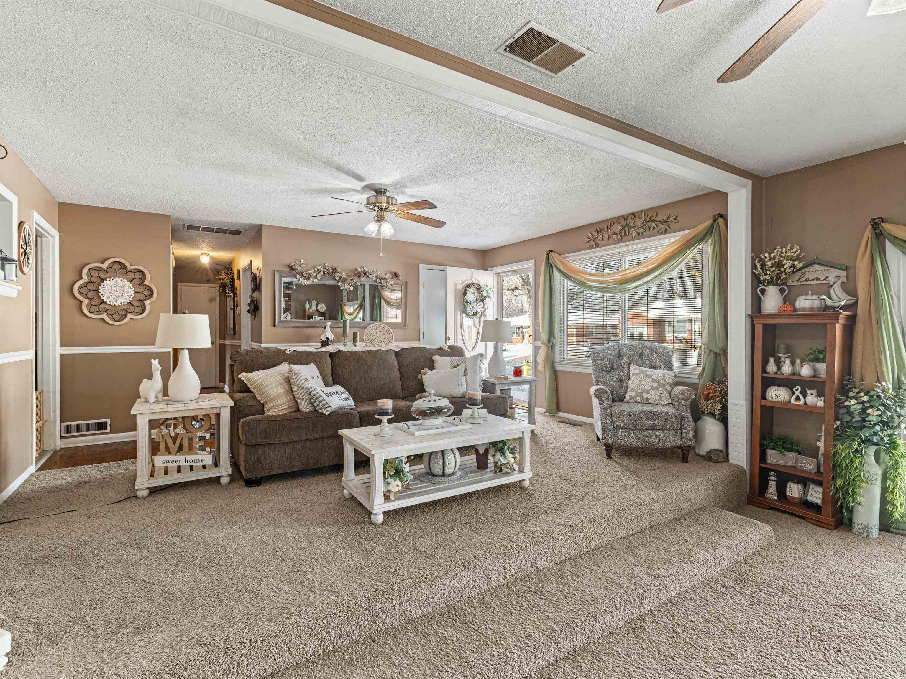 1230 Concord Terrace, Owensboro, Kentucky 42303, 2 Bedrooms Bedrooms, ,1 BathroomBathrooms,Single Family Residence,For Sale,Concord Terrace,91373