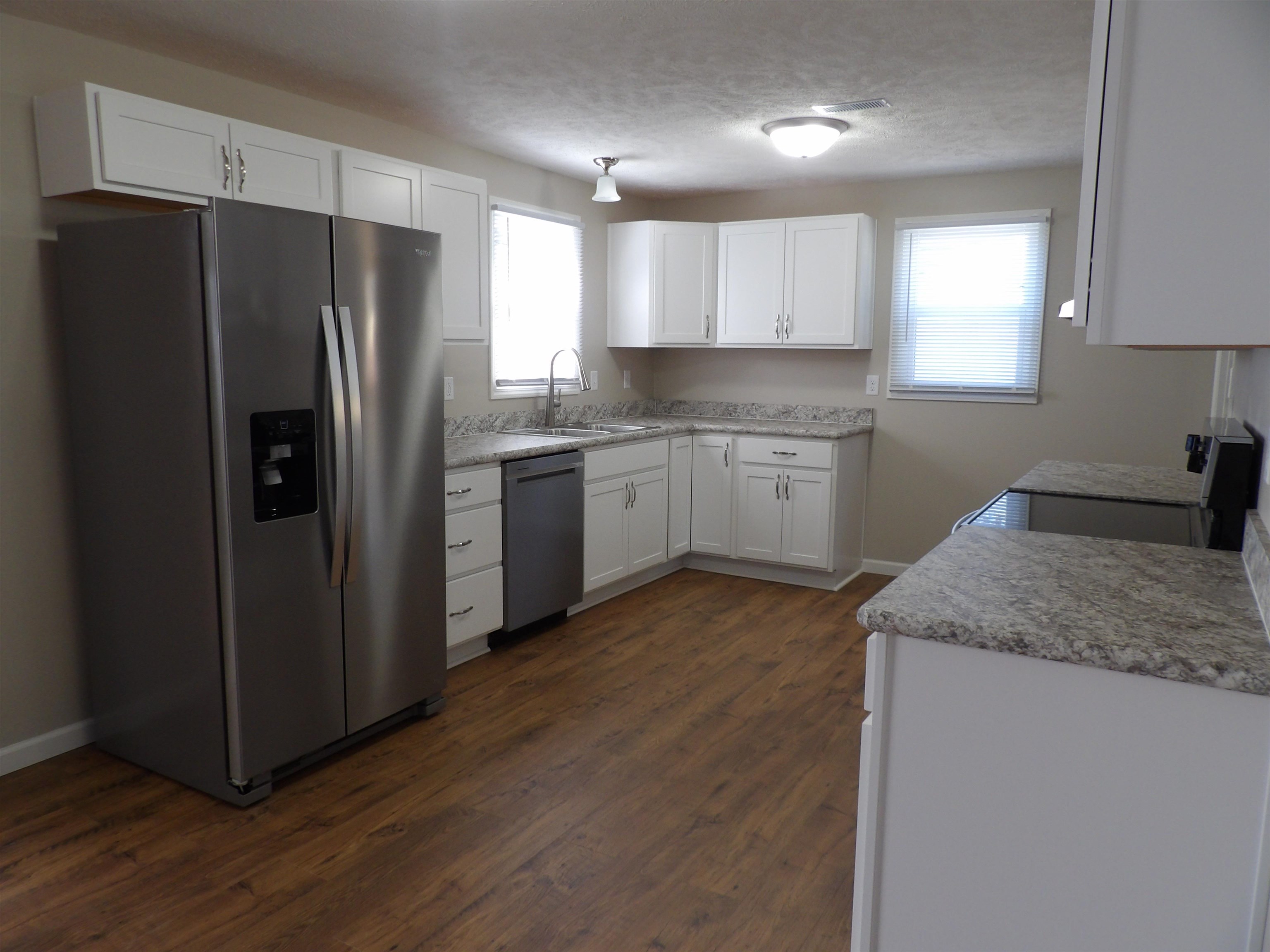 225 Mulberry, Hartford, Kentucky 42347, 3 Bedrooms Bedrooms, ,2 BathroomsBathrooms,Single Family Residence,For Sale,Mulberry,91374