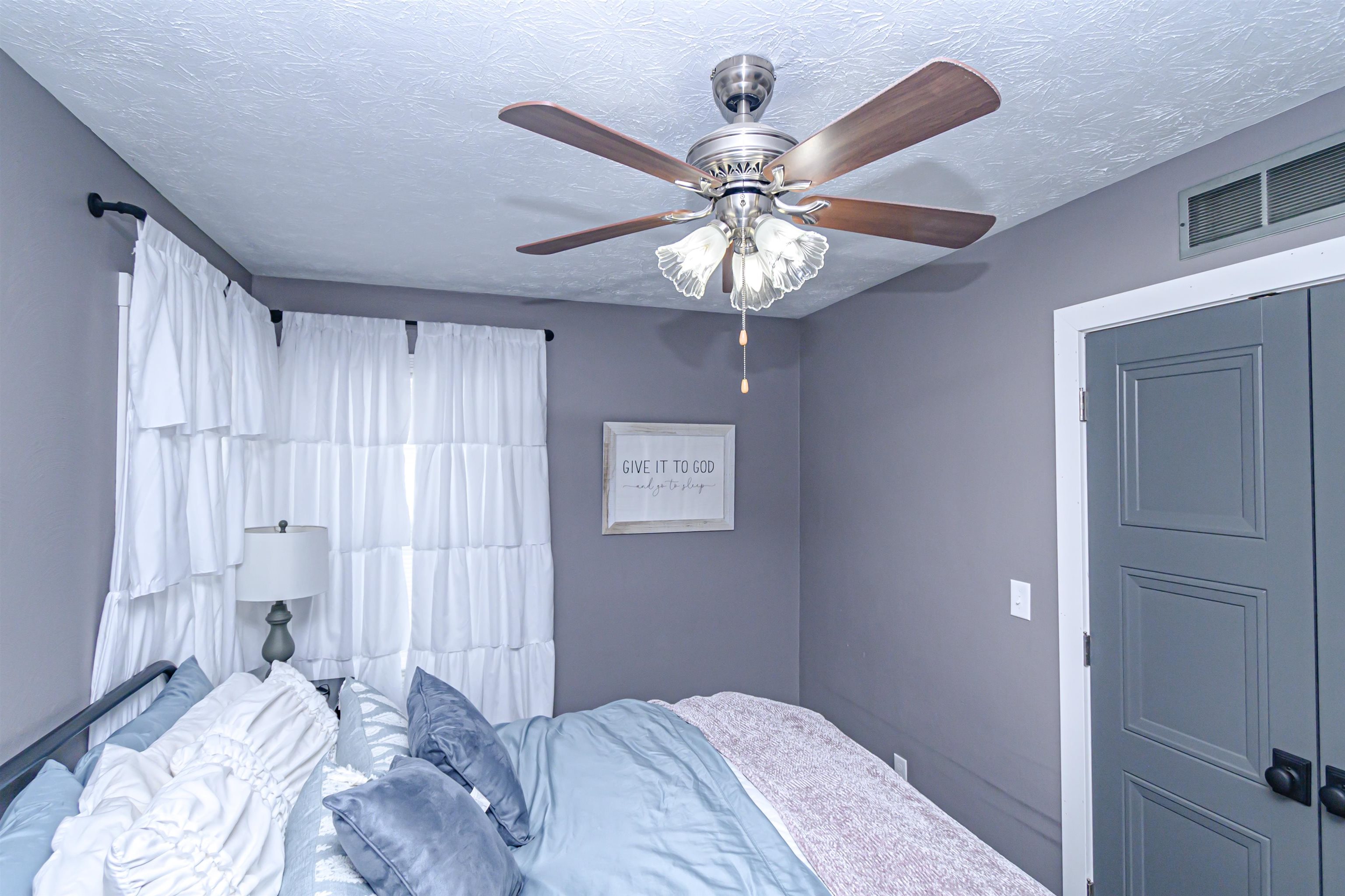 248 Redbud Rd., Owensboro, Kentucky 42303, 2 Bedrooms Bedrooms, ,1 BathroomBathrooms,Single Family Residence,For Sale,Redbud Rd.,91377