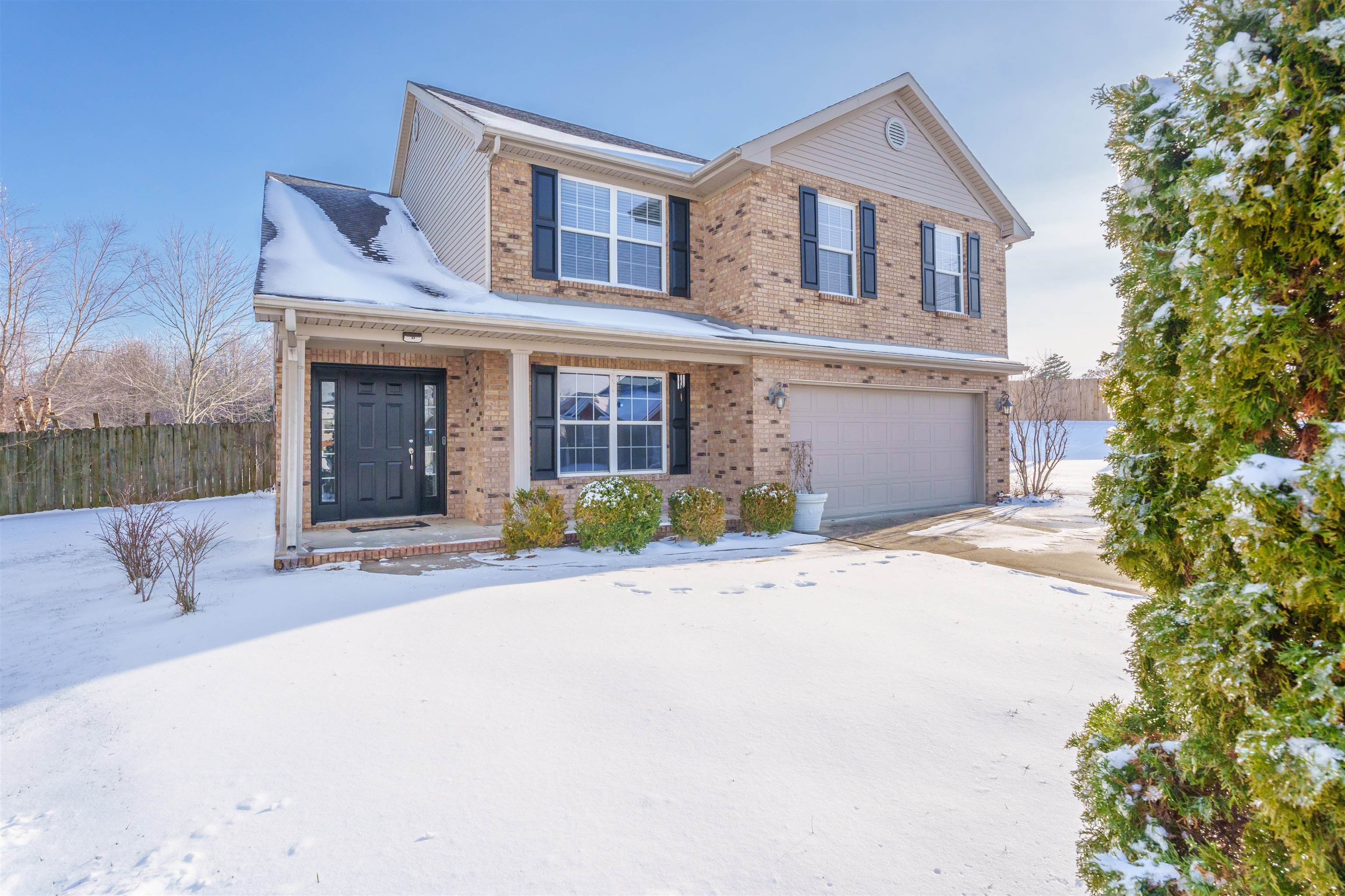 4509 Reserve Way, Owensboro, Kentucky 42303, 4 Bedrooms Bedrooms, ,2 BathroomsBathrooms,Single Family Residence,For Sale,Reserve Way,91379