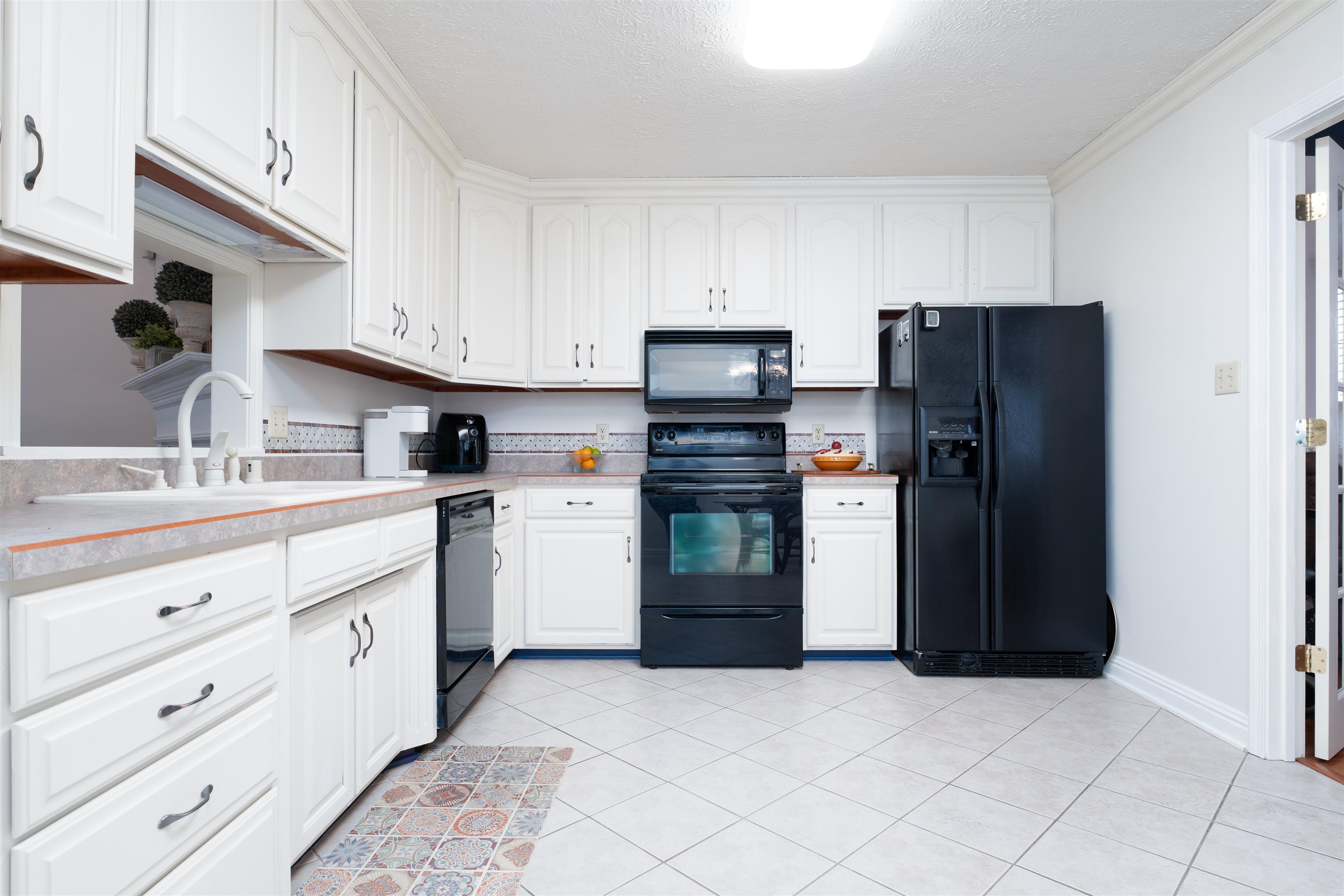 3563 Bold Forbes Way, Owensboro, Kentucky 42303, 3 Bedrooms Bedrooms, ,2 BathroomsBathrooms,Single Family Residence,For Sale,Bold Forbes Way,91380