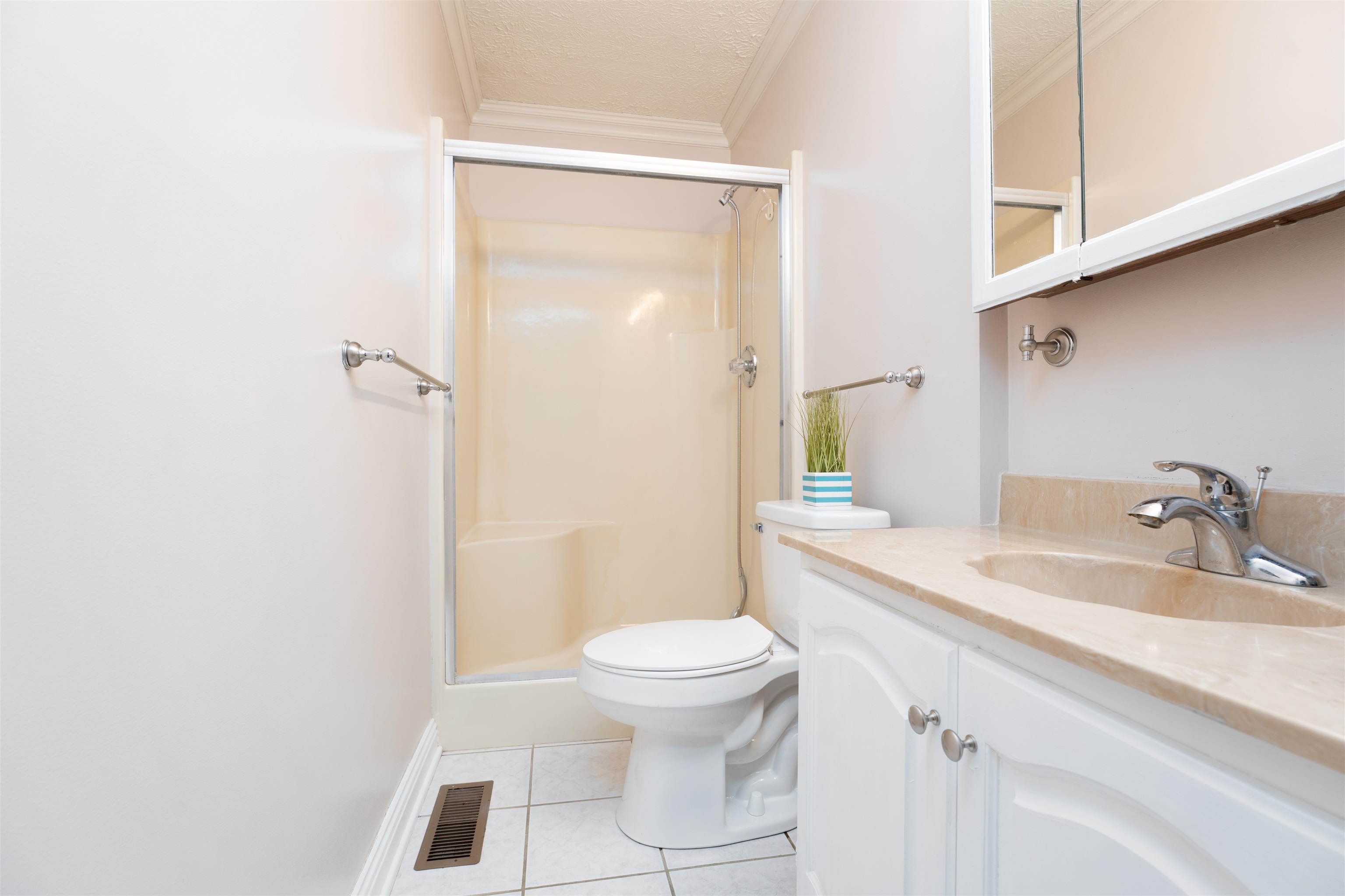 3563 Bold Forbes Way, Owensboro, Kentucky 42303, 3 Bedrooms Bedrooms, ,2 BathroomsBathrooms,Single Family Residence,For Sale,Bold Forbes Way,91380