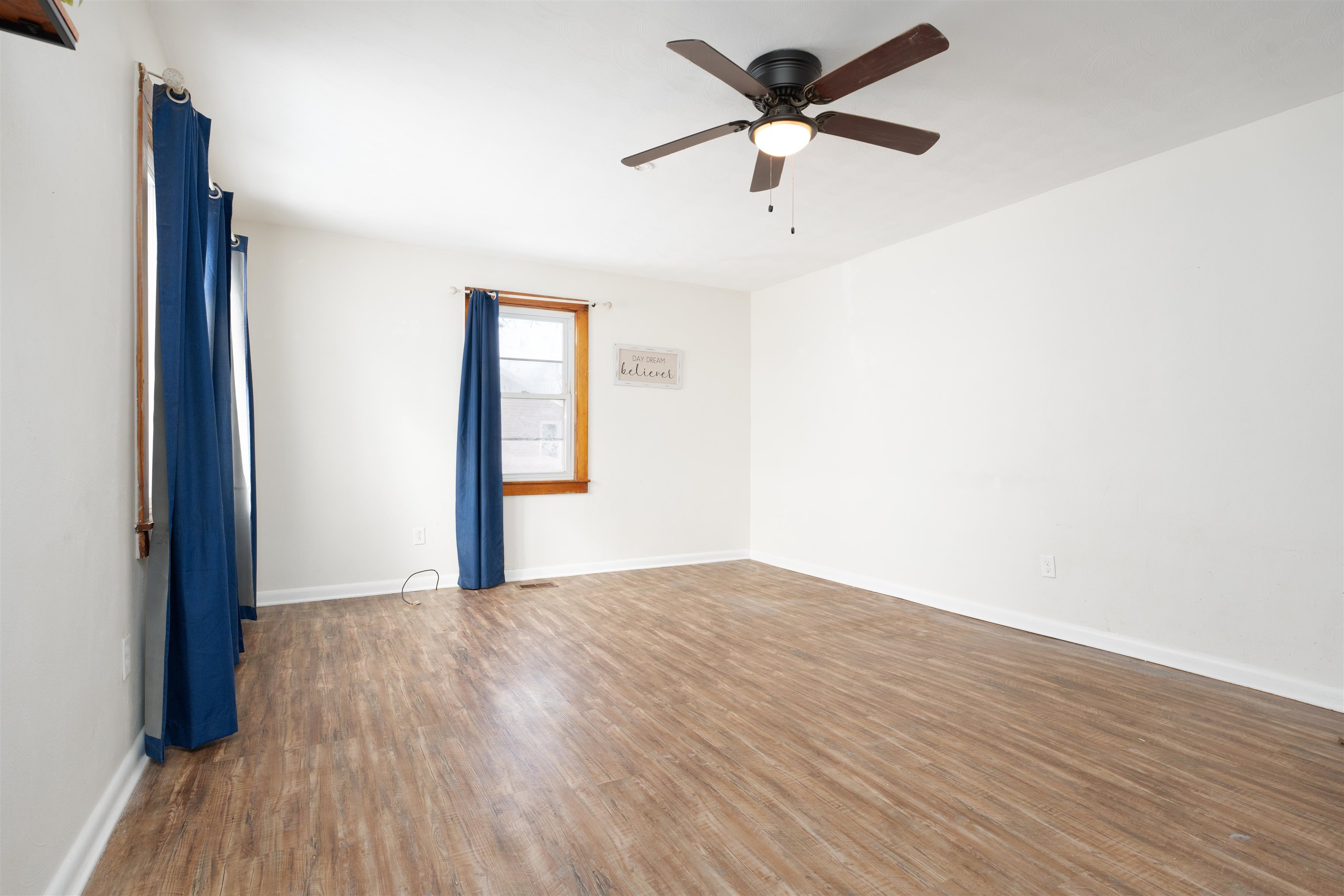 8953 US HWY 60 W, Owensboro, Kentucky 42301, 2 Bedrooms Bedrooms, ,1 BathroomBathrooms,Single Family Residence,For Sale,US HWY 60 W,91382