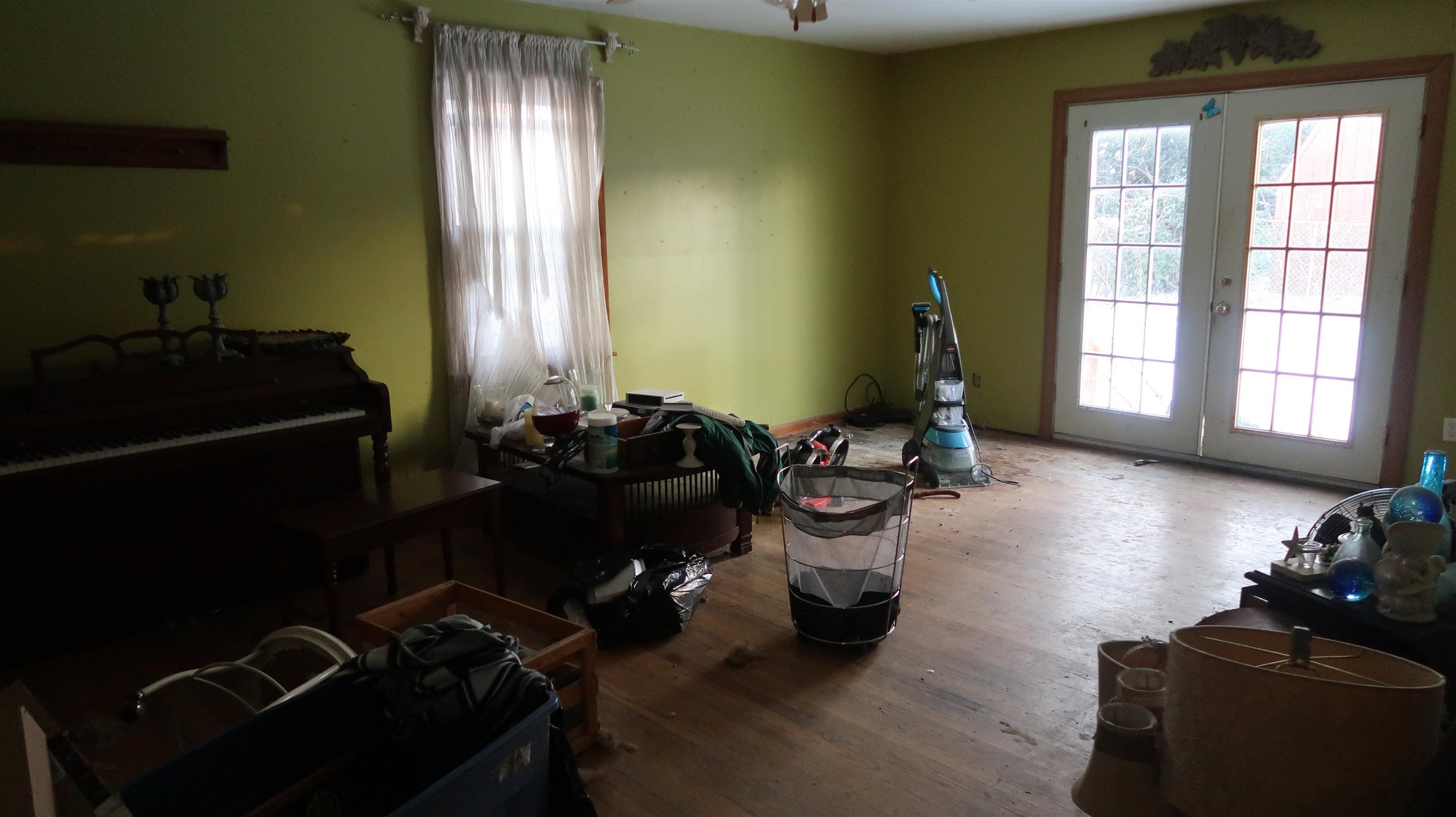 1200 O'Byrne Street, Henderson, Kentucky 42420, 3 Bedrooms Bedrooms, ,1 BathroomBathrooms,Single Family Residence,For Sale,O'Byrne Street,91387
