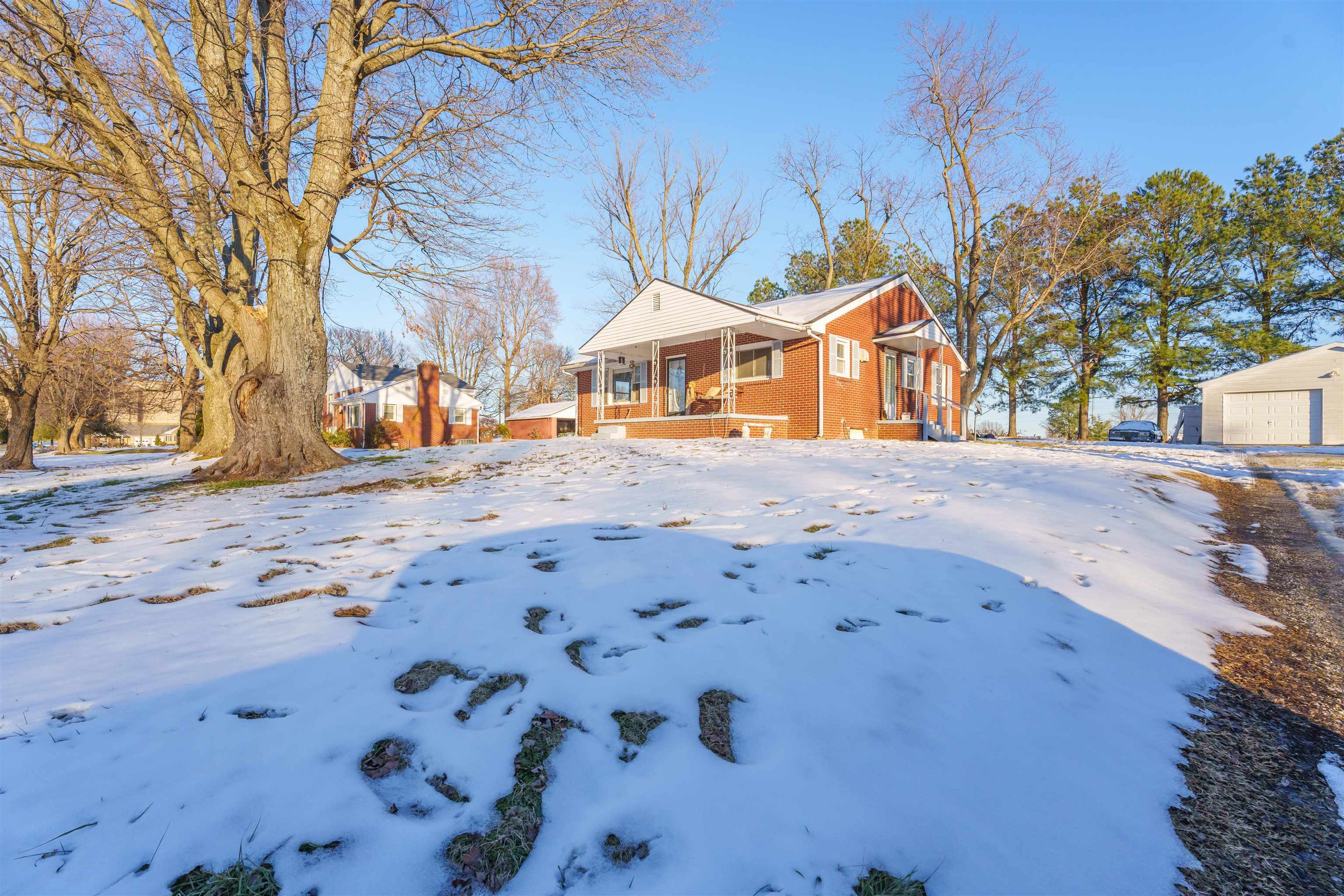 2736 Wimsatt Ct, Owensboro, Kentucky 42303, 4 Bedrooms Bedrooms, ,1 BathroomBathrooms,Single Family Residence,For Sale,Wimsatt Ct,91388