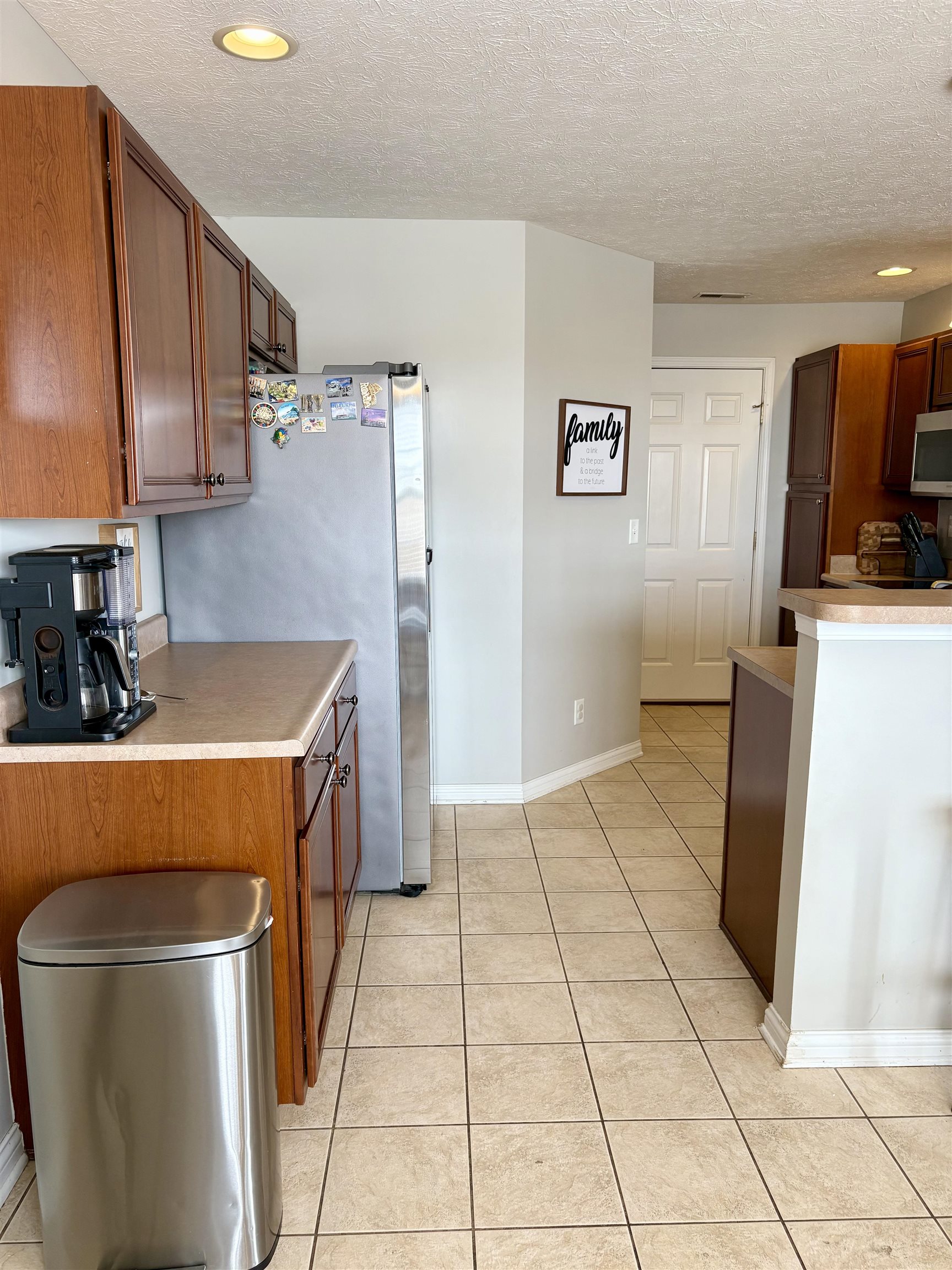432 Newbury Ct., Owensboro, Kentucky 42301, 3 Bedrooms Bedrooms, ,2 BathroomsBathrooms,Single Family Residence,For Sale,Newbury Ct.,91390