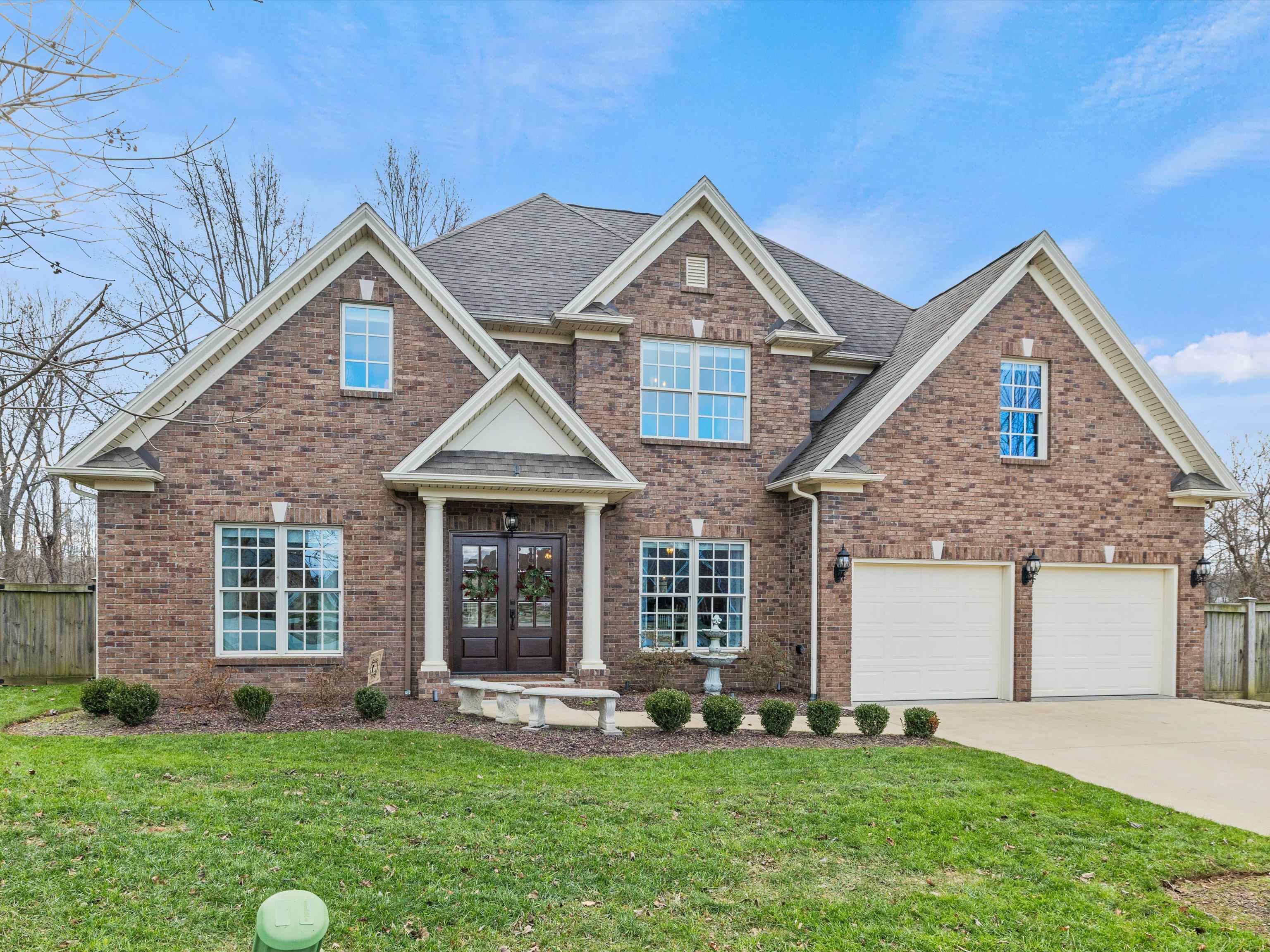 4499 Cool Springs Cove, Owensboro, Kentucky 42303, 4 Bedrooms Bedrooms, ,3 BathroomsBathrooms,Single Family Residence,For Sale,Cool Springs Cove,91394