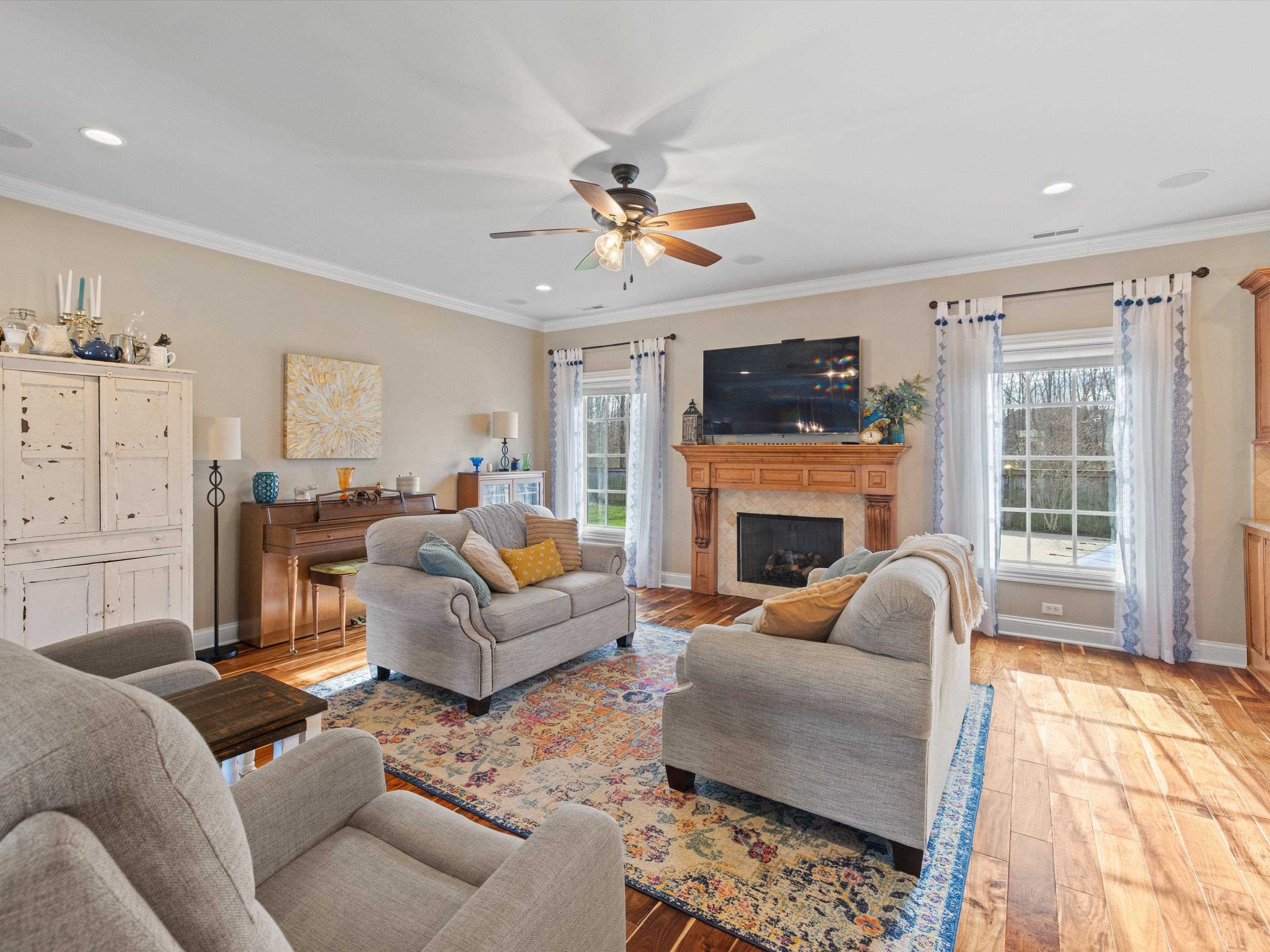 4499 Cool Springs Cove, Owensboro, Kentucky 42303, 4 Bedrooms Bedrooms, ,3 BathroomsBathrooms,Single Family Residence,For Sale,Cool Springs Cove,91394