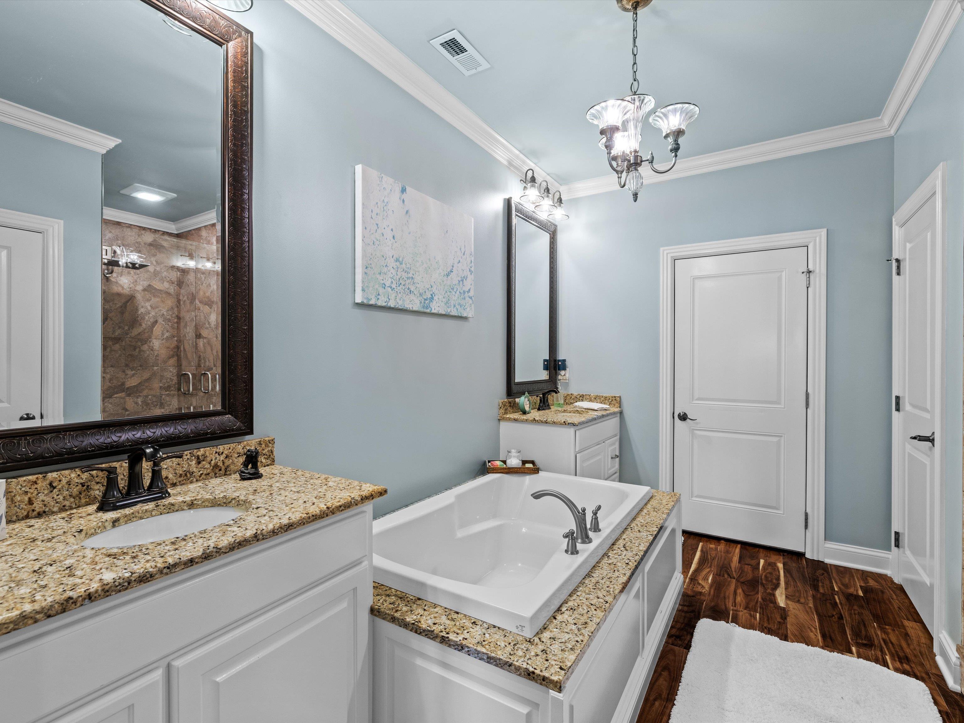 4499 Cool Springs Cove, Owensboro, Kentucky 42303, 4 Bedrooms Bedrooms, ,3 BathroomsBathrooms,Single Family Residence,For Sale,Cool Springs Cove,91394