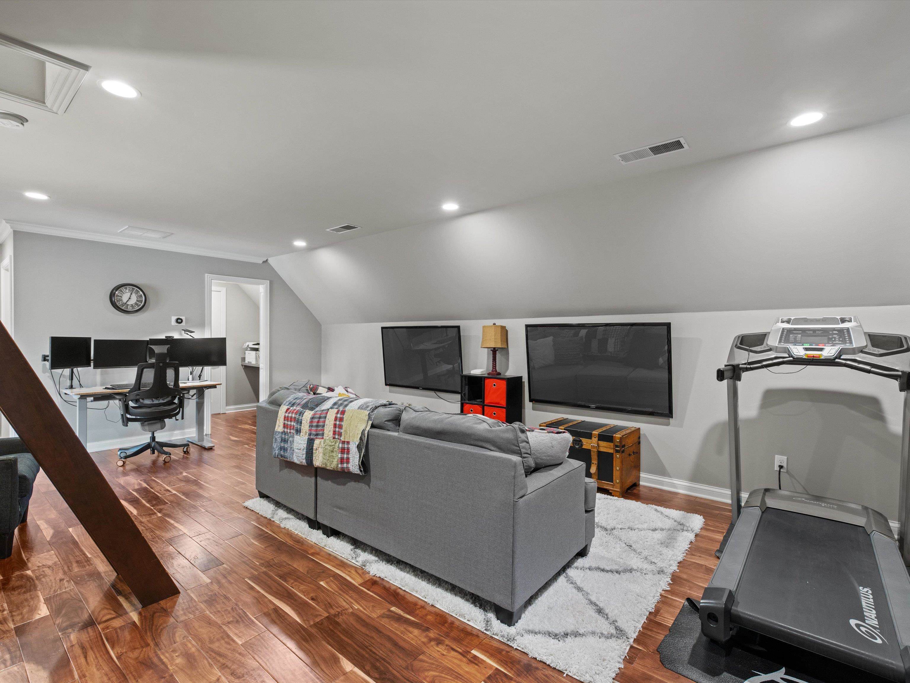 4499 Cool Springs Cove, Owensboro, Kentucky 42303, 4 Bedrooms Bedrooms, ,3 BathroomsBathrooms,Single Family Residence,For Sale,Cool Springs Cove,91394