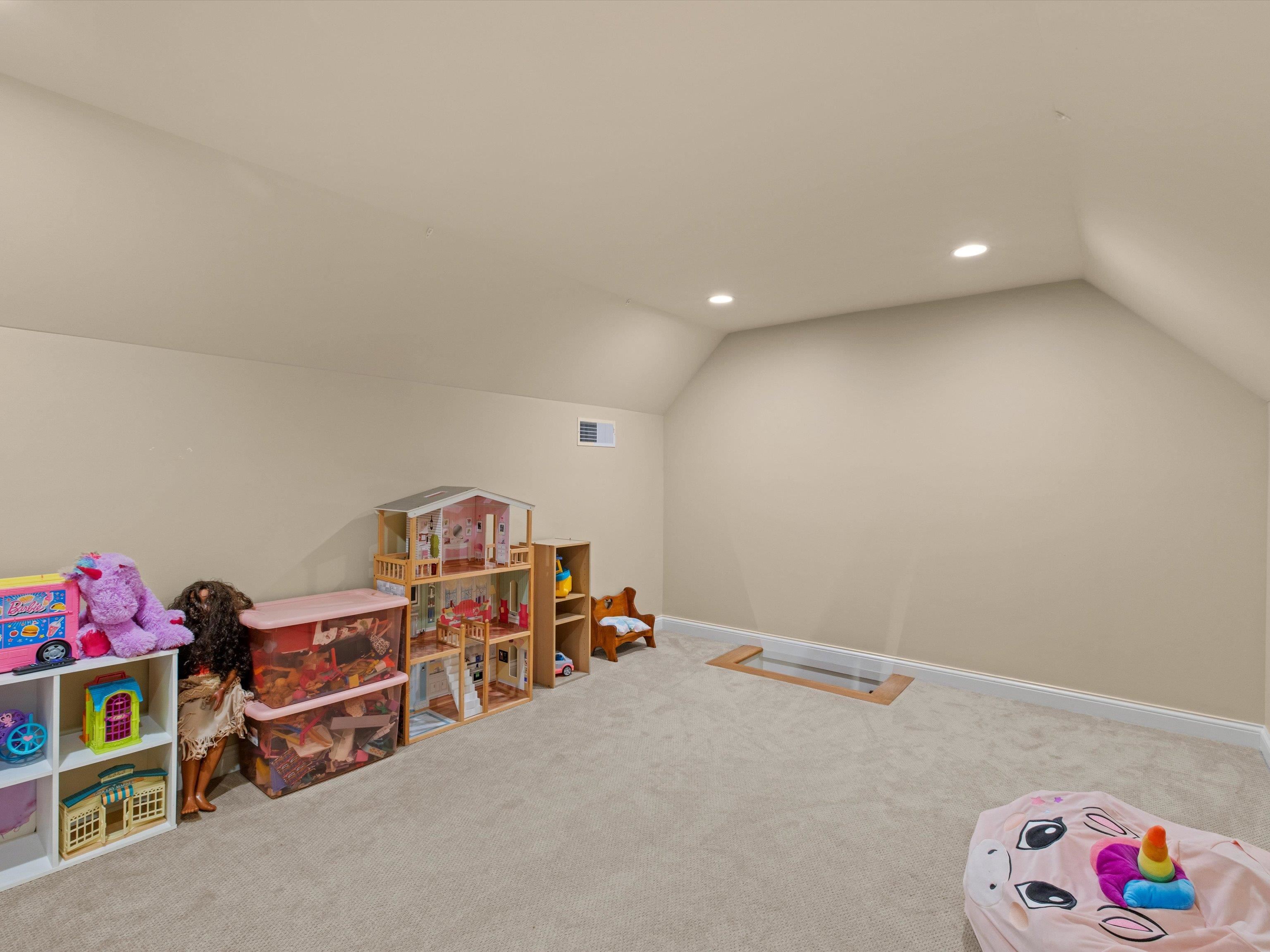 4499 Cool Springs Cove, Owensboro, Kentucky 42303, 4 Bedrooms Bedrooms, ,3 BathroomsBathrooms,Single Family Residence,For Sale,Cool Springs Cove,91394
