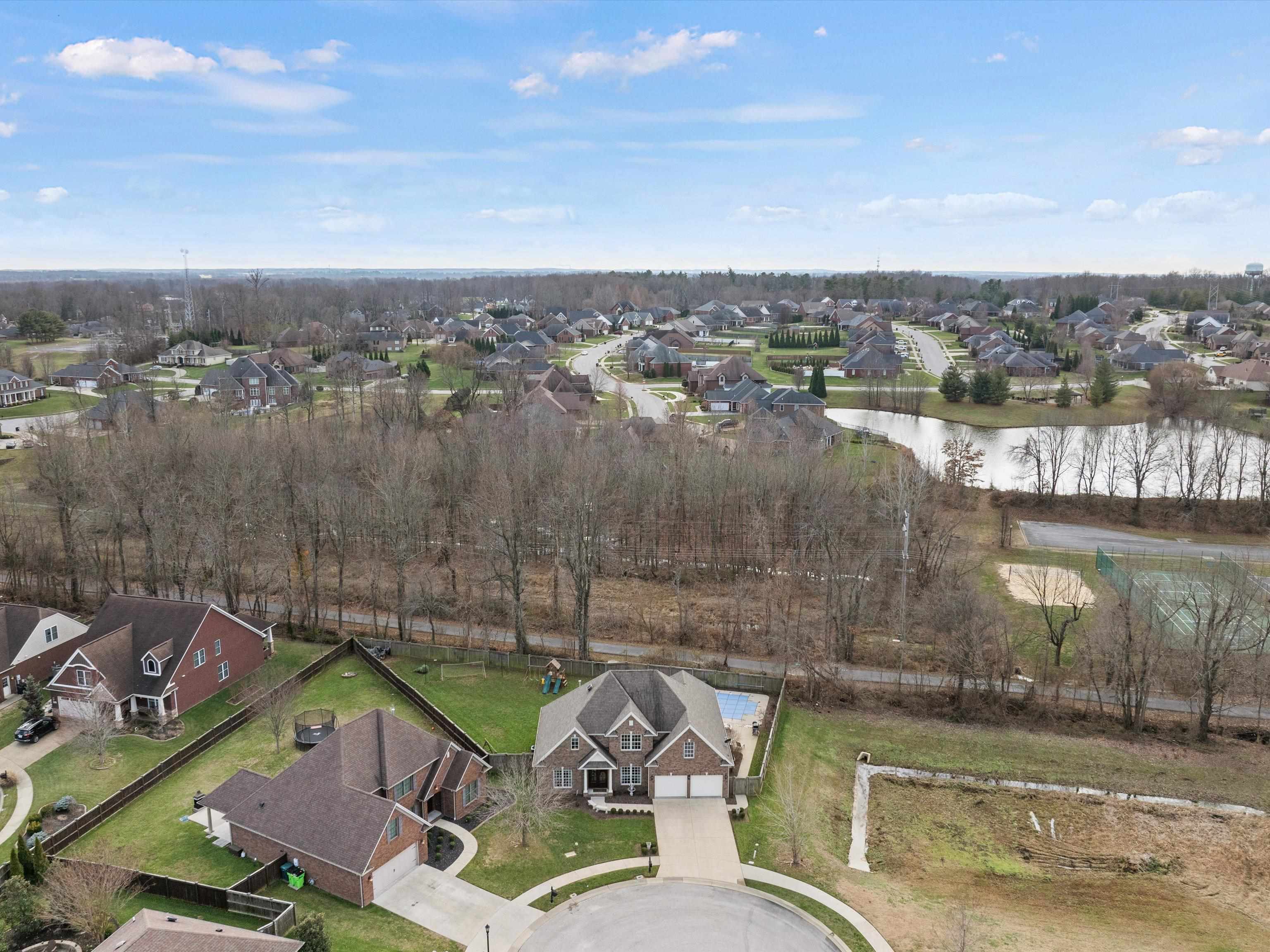 4499 Cool Springs Cove, Owensboro, Kentucky 42303, 4 Bedrooms Bedrooms, ,3 BathroomsBathrooms,Single Family Residence,For Sale,Cool Springs Cove,91394