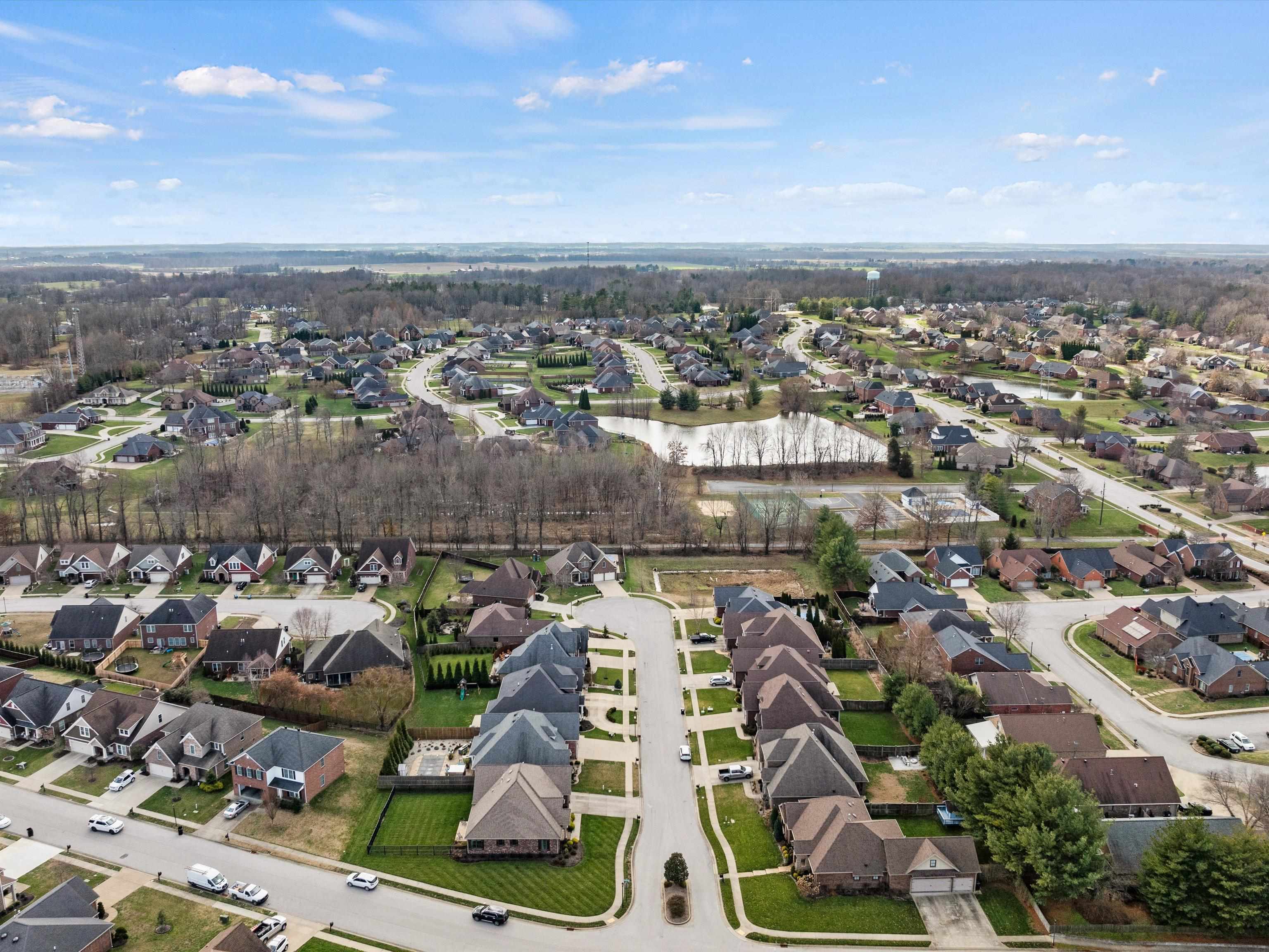 4499 Cool Springs Cove, Owensboro, Kentucky 42303, 4 Bedrooms Bedrooms, ,3 BathroomsBathrooms,Single Family Residence,For Sale,Cool Springs Cove,91394
