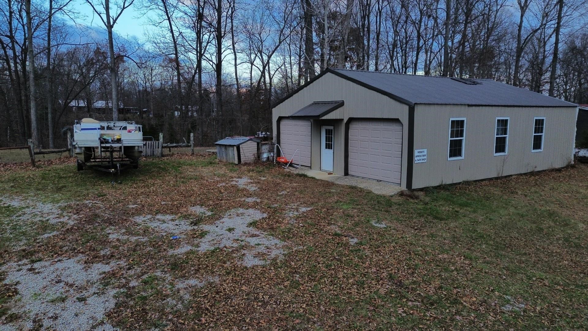 300 Baker Lane, Hawesville, Kentucky 42348, 5 Bedrooms Bedrooms, ,2 BathroomsBathrooms,Farm,For Sale,Baker Lane,91403