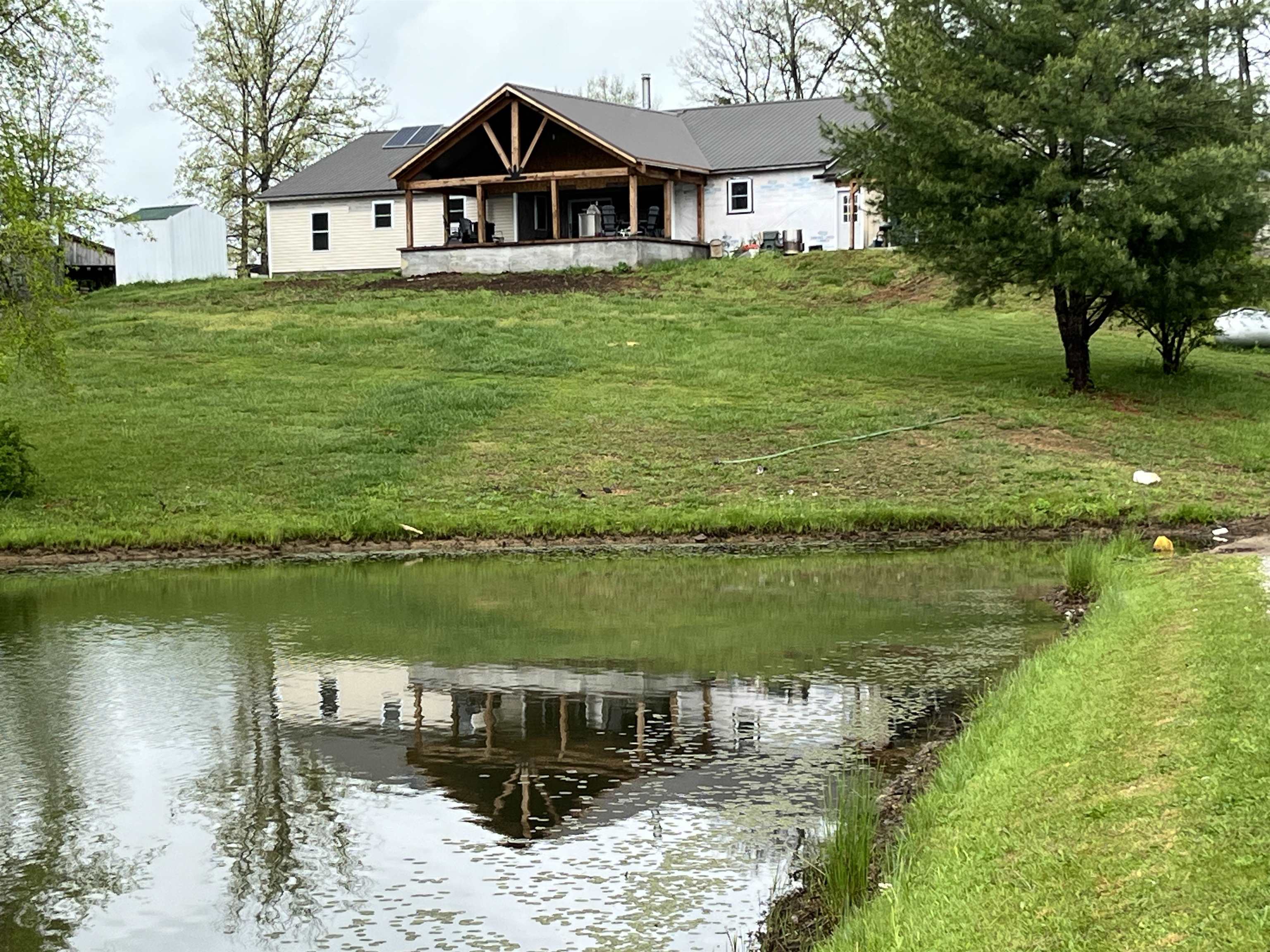 300 Baker Lane, Hawesville, Kentucky 42348, 5 Bedrooms Bedrooms, ,2 BathroomsBathrooms,Farm,For Sale,Baker Lane,91403