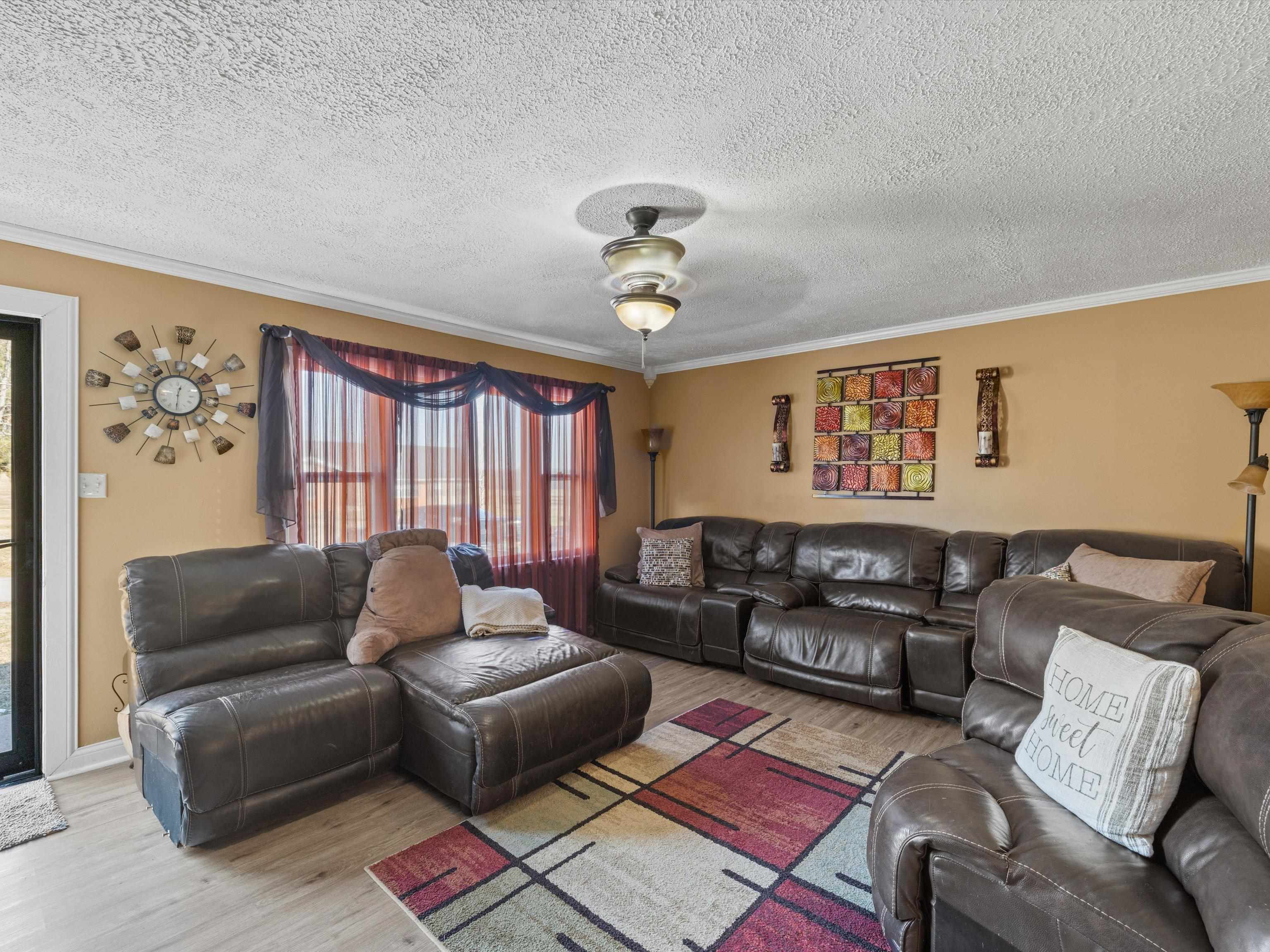 204 Duvall Rd, Beaver Dam, Kentucky 42320, 4 Bedrooms Bedrooms, ,2 BathroomsBathrooms,Single Family Residence,For Sale,Duvall Rd,91404
