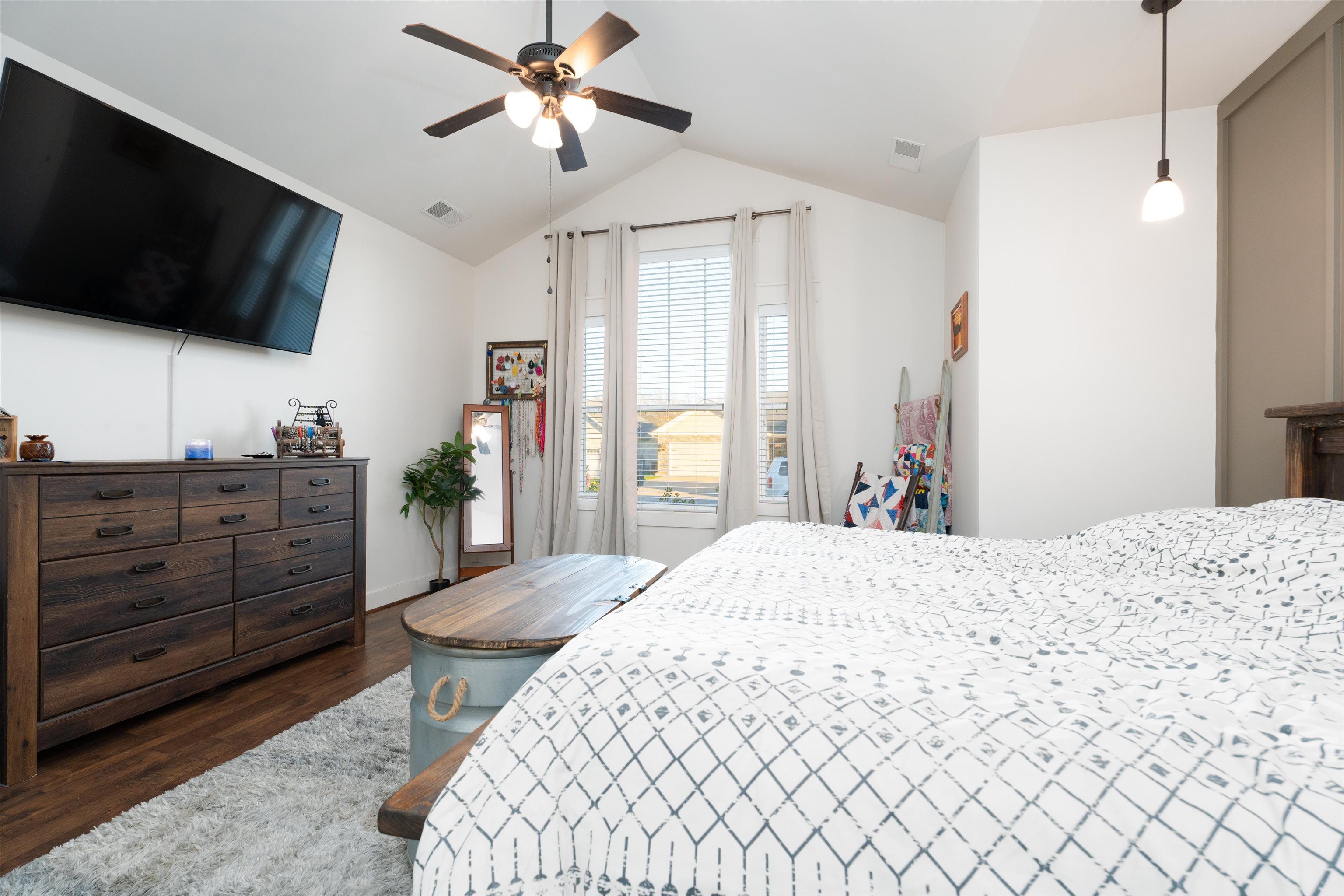 5111 Garnet Ct, Owensboro, Kentucky 42303, 4 Bedrooms Bedrooms, ,2 BathroomsBathrooms,Single Family Residence,For Sale,Garnet Ct,91407